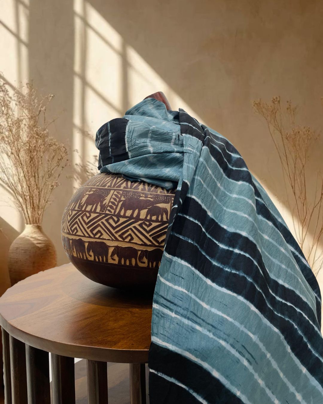 BLACK - GREY LEHERIYA SILK FABRIC
