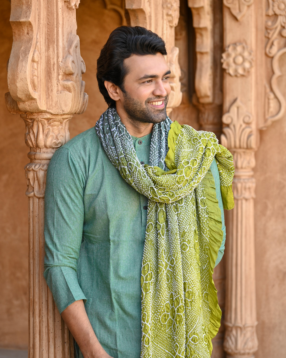 GREY-GREEN POPPY FLOWER BANDHANI SILK DUPATTA