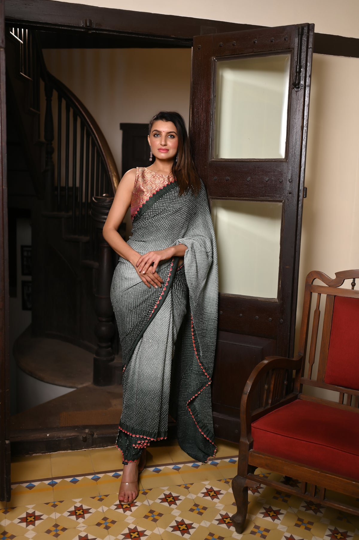GREY ETERNAL DOTS BANDHANI SILK SAREE