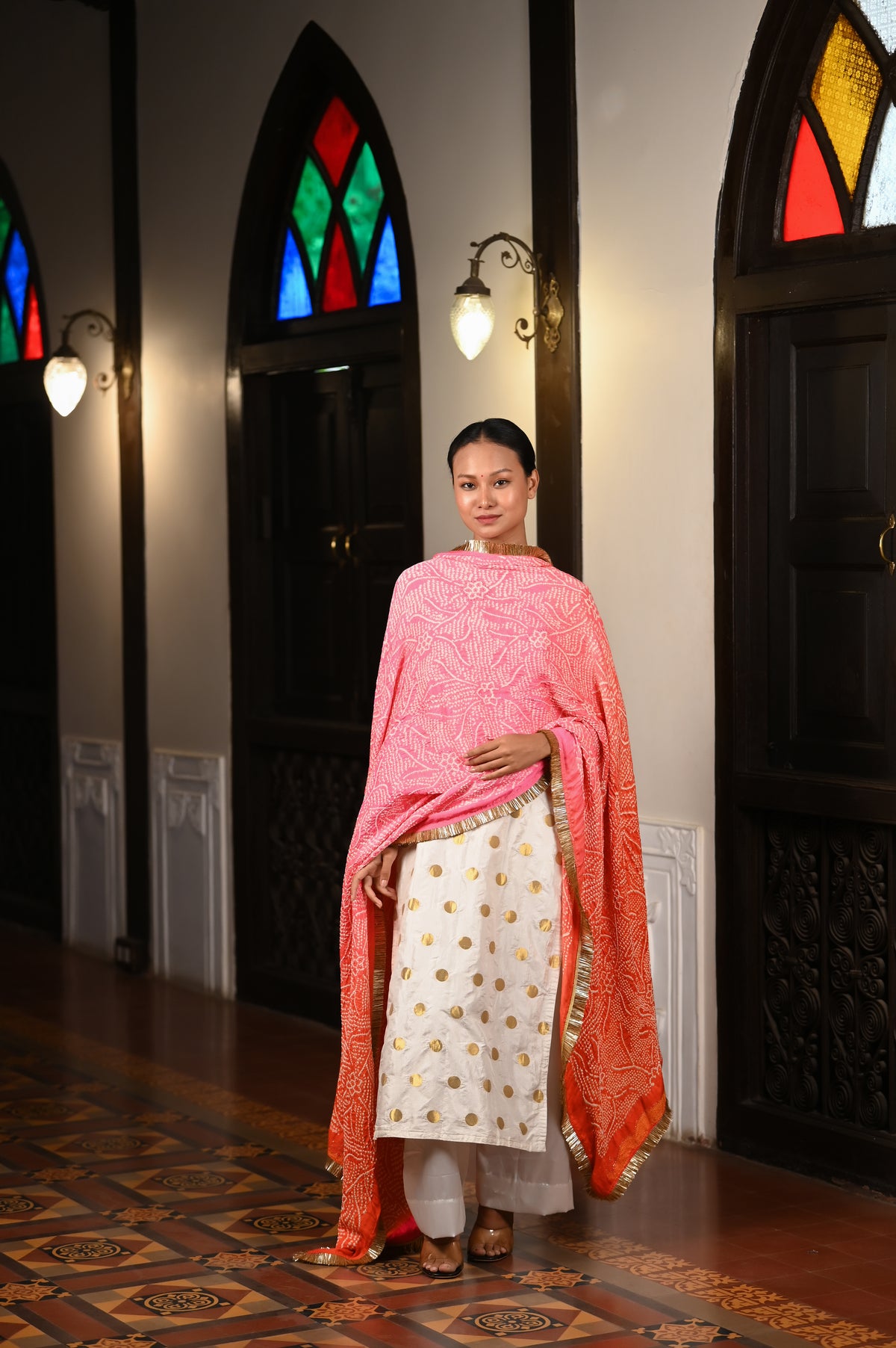 PEACH-PINK POPPY FLOWER BANDHANI SILK DUPATTA WITH KIRAN BORDER