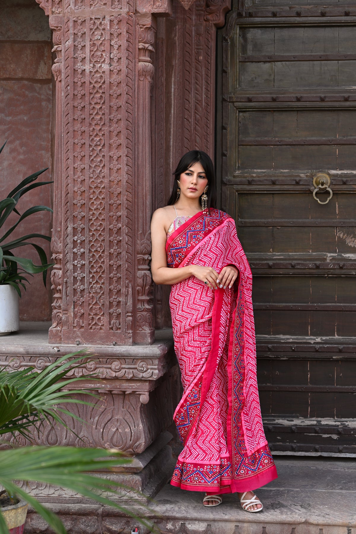 PINK CHEVRON BANDHANI SILK SAREE WITH KUTCHY WORK BORDER