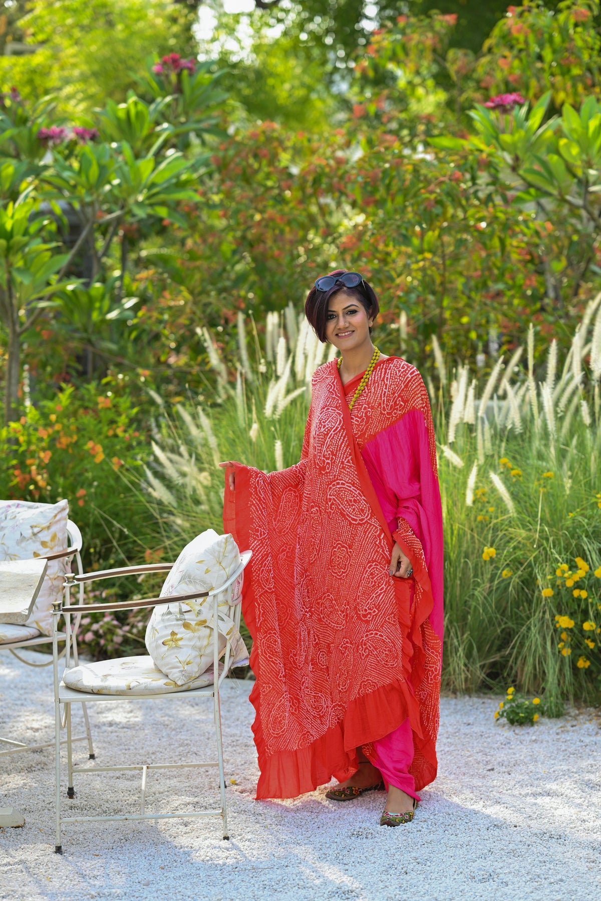 PINK-ORANGE YIN-YANG HALF FULL HALF EMPTY PAISLEY BANDHANI SILK SAREE