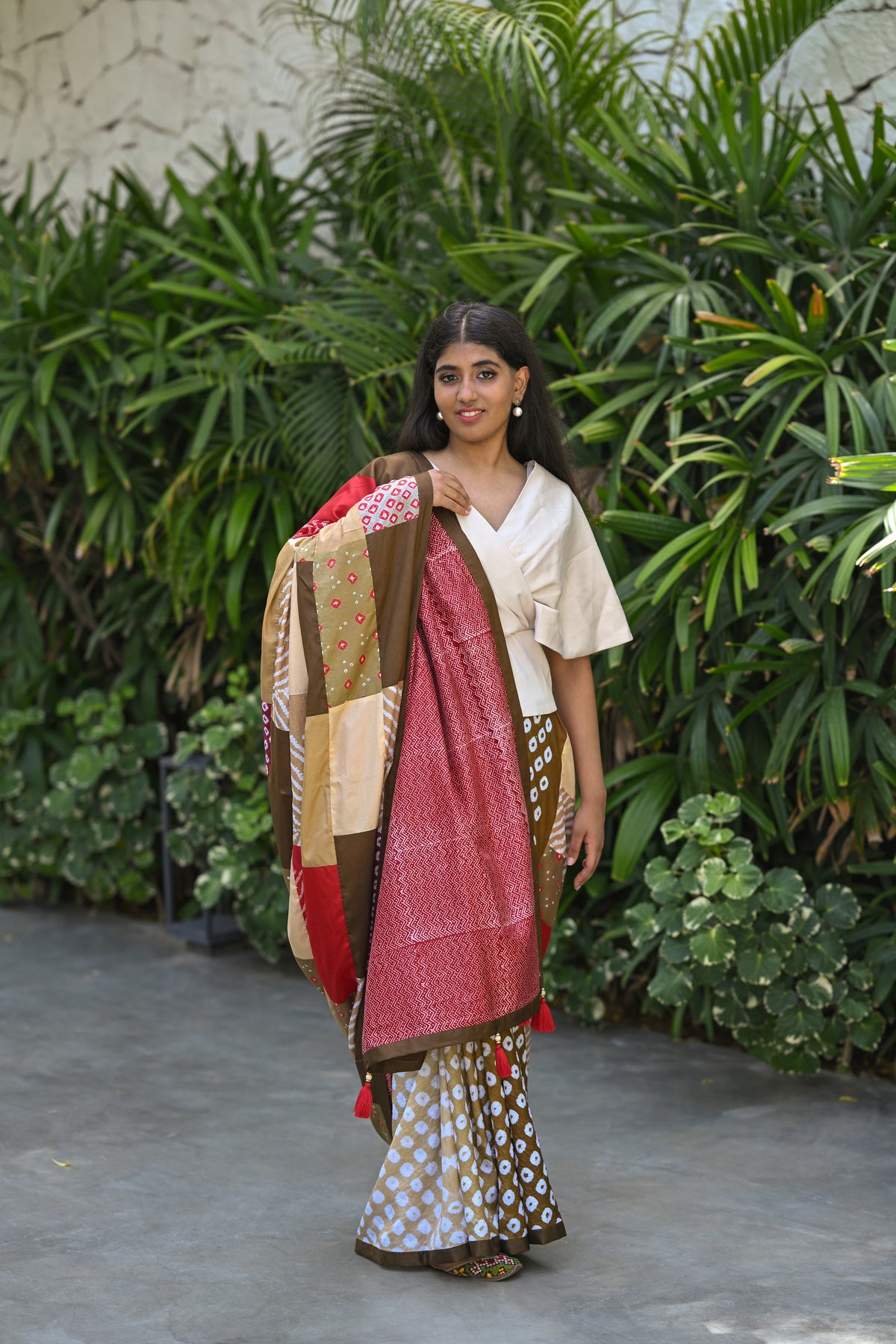BROWN BAARADOZI PATCHWORK REVERSIBLE SILK SAREE