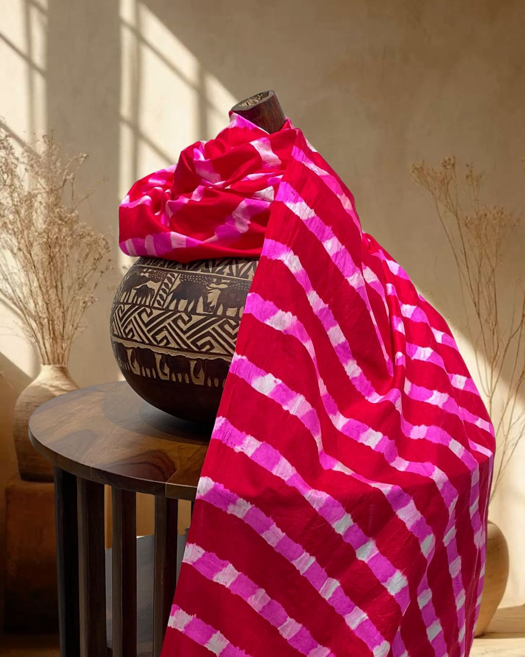 PINK-RED LEHERIYA SILK FABRIC