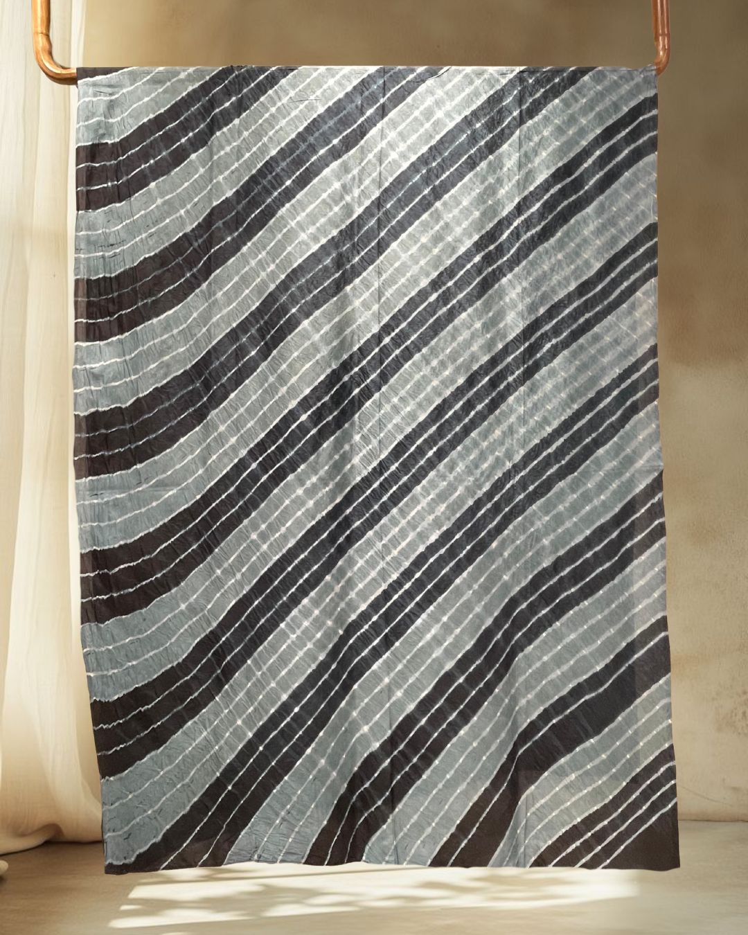 BLACK - GREY LEHERIYA SILK FABRIC