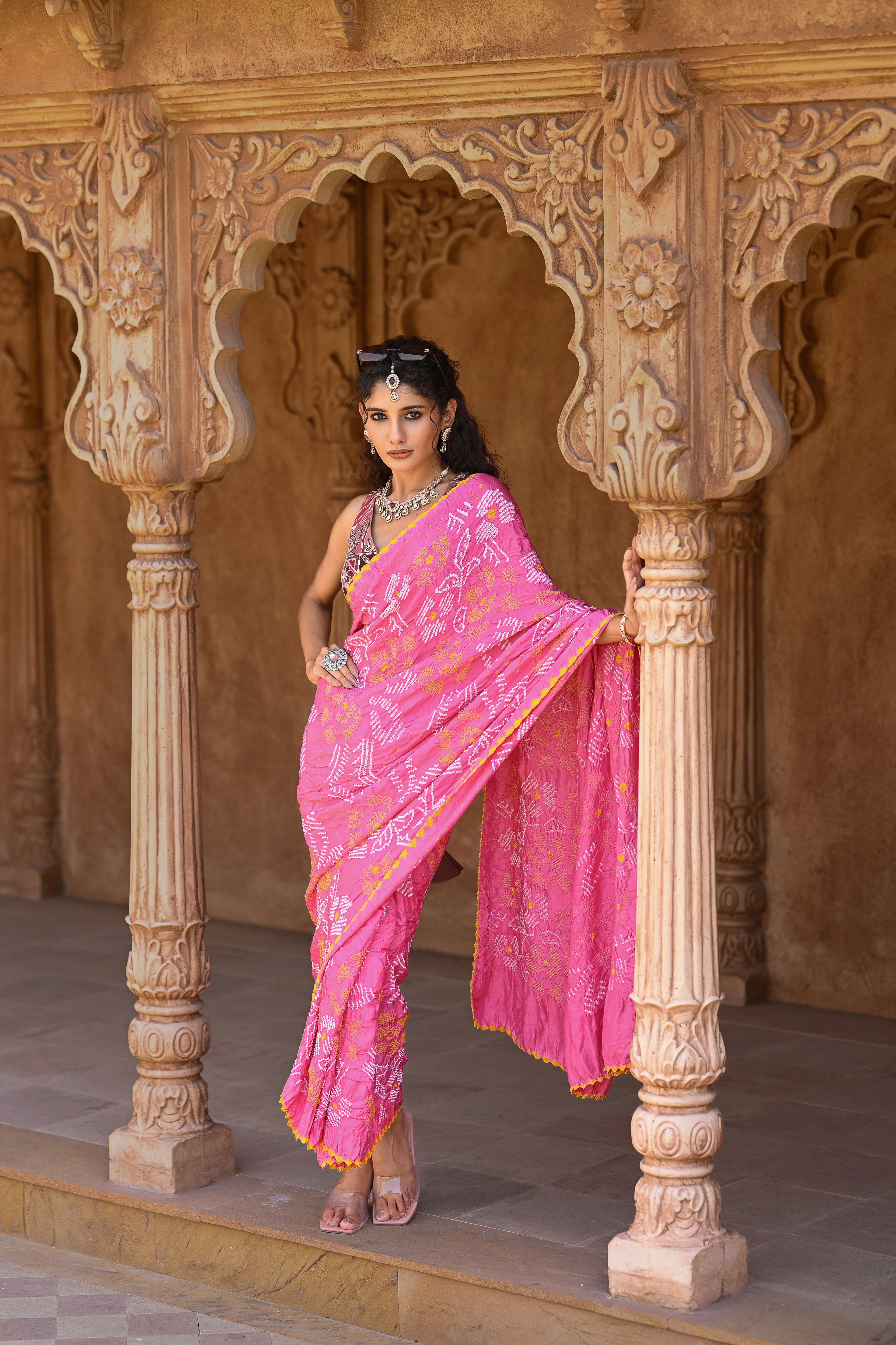 LIGHT PINK FLORAL SILK BANDHANI SAREE