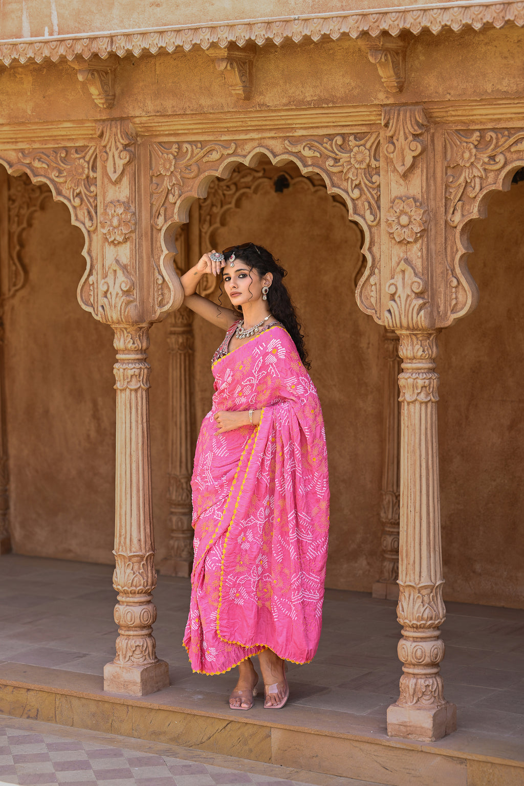 LIGHT PINK FLORAL SILK BANDHANI SAREE