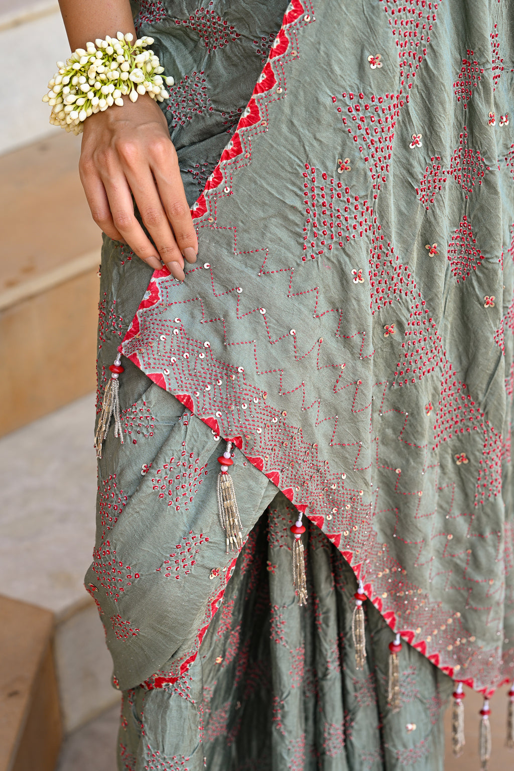 GREY DIAMOND EMBROIDERED SILK BANDHANI SAREE WITH TASSELS