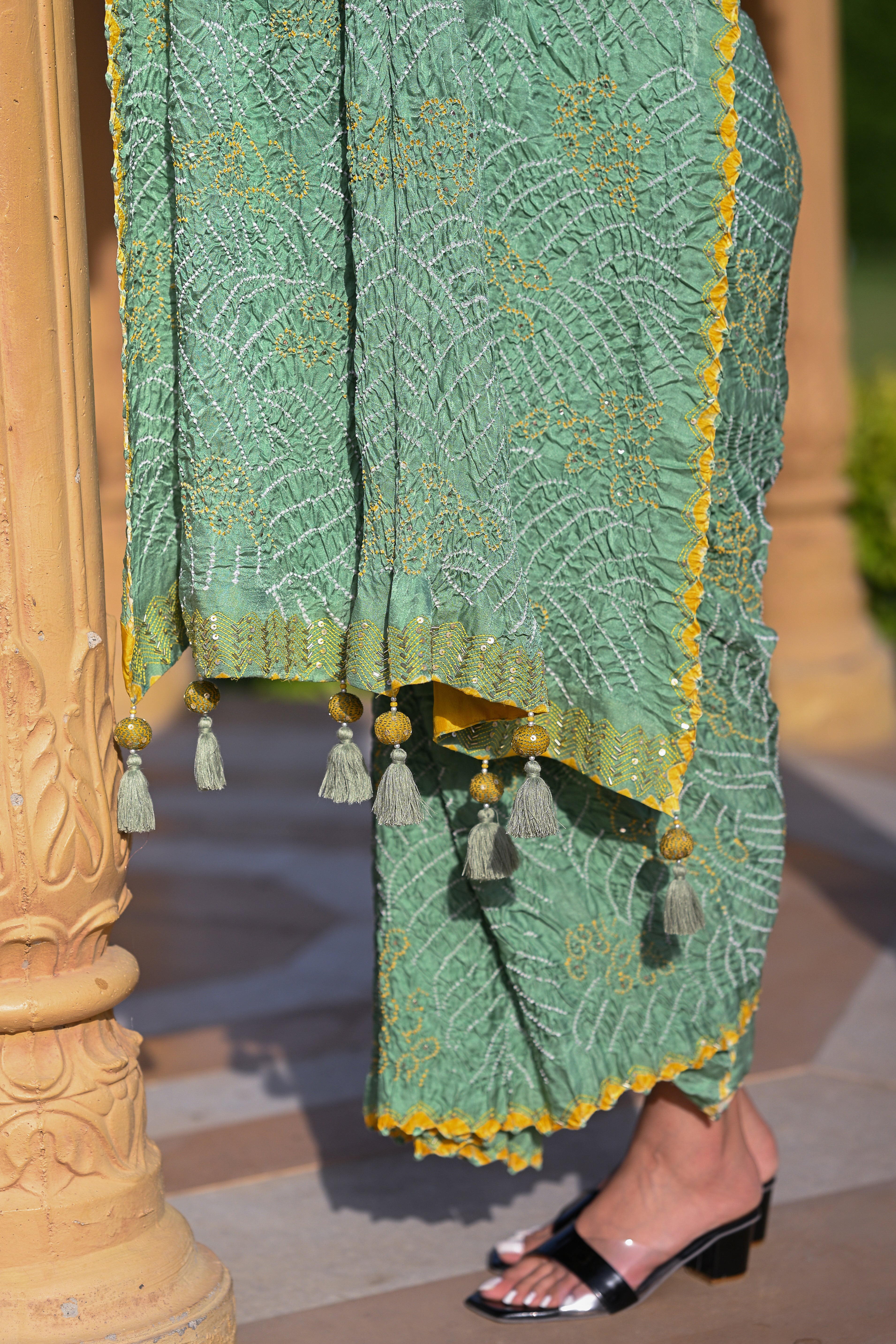 LIGHT GREEN JAPANESE WAVE SILK BANDHANI EMBROIDERED SAREE WITH TASSELS