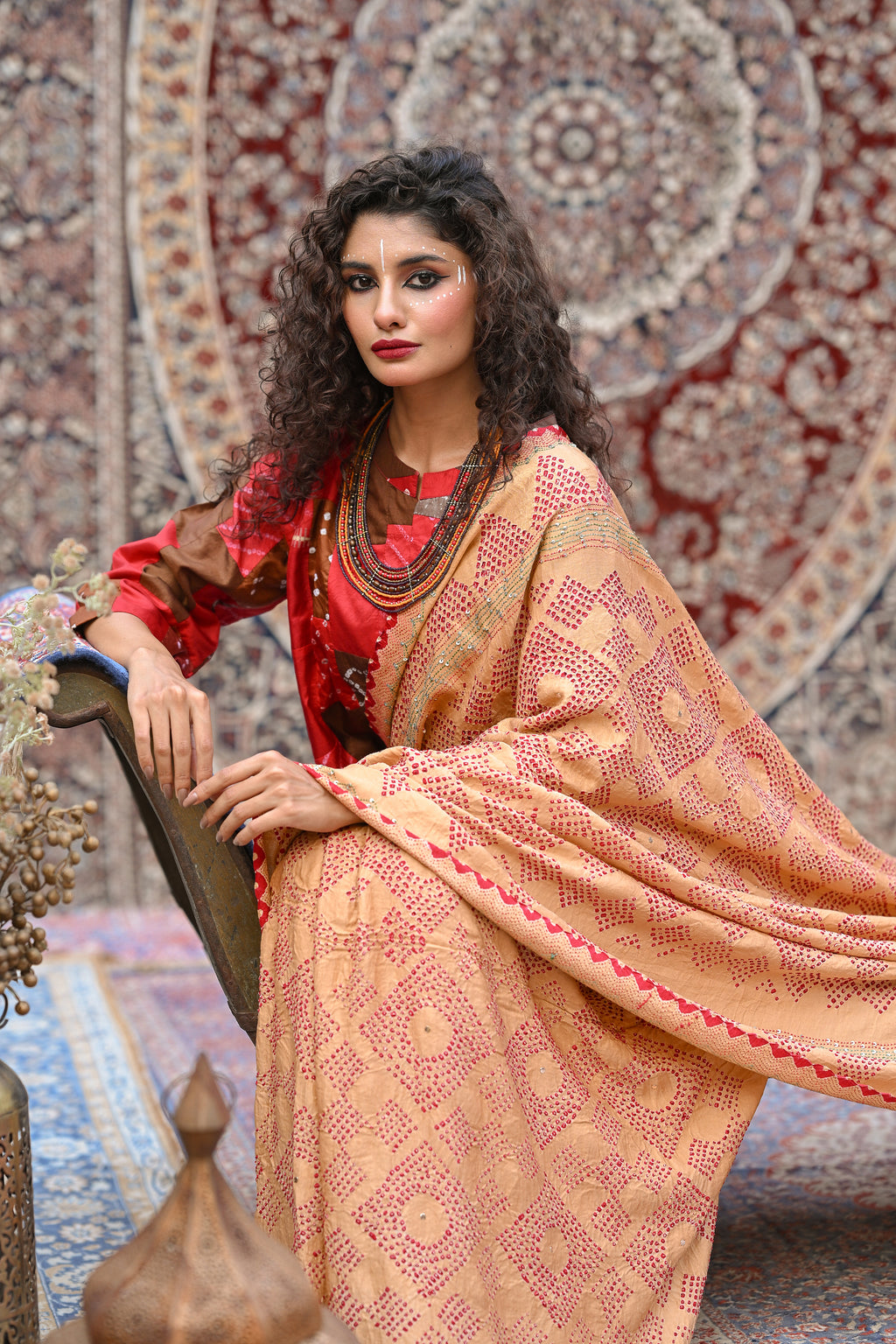 BEIGE SQUARE EMBROIDERED SILK BANDHANI SAREE WITH TASSELS