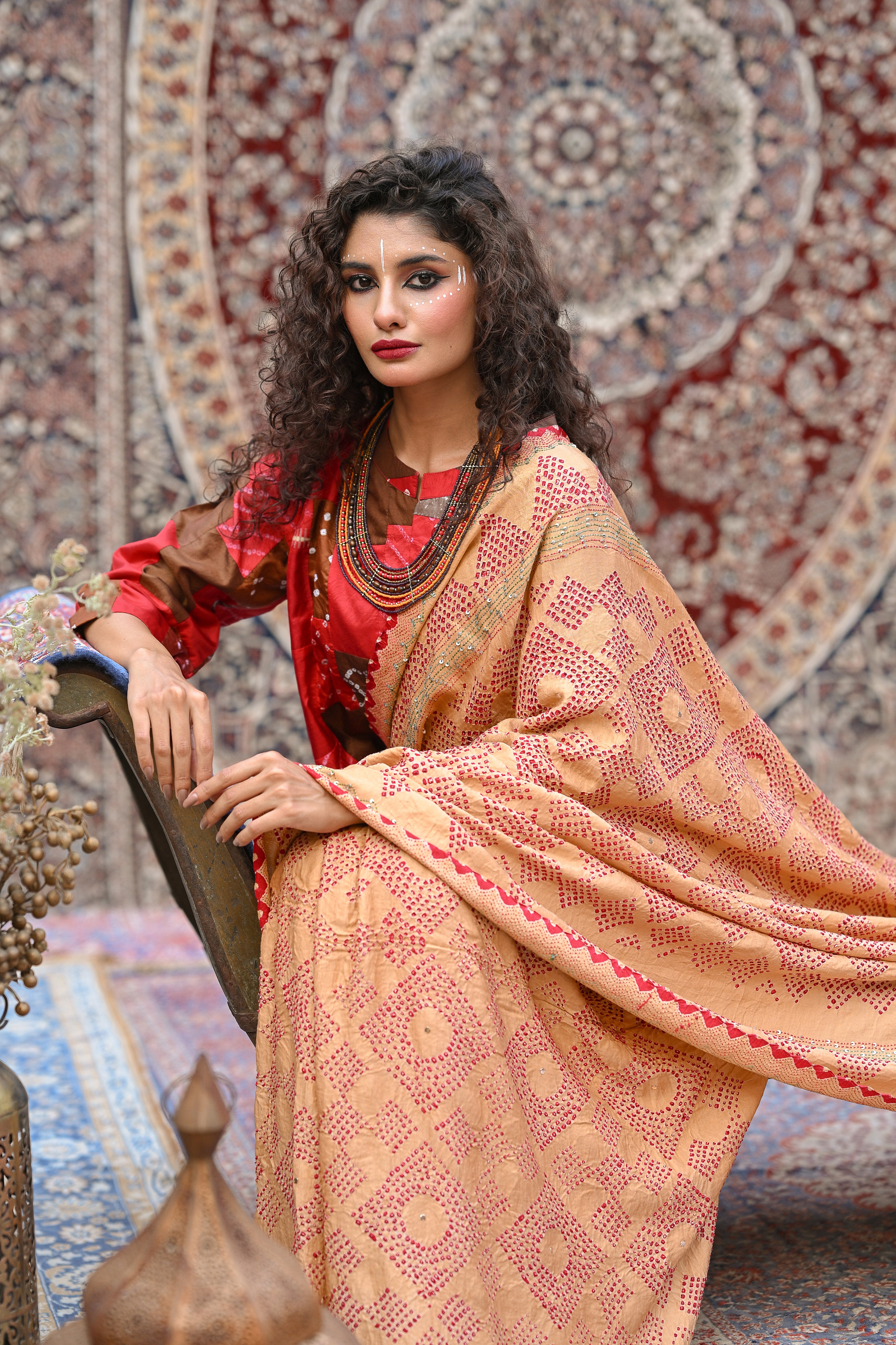 BEIGE SQUARE EMBROIDERED SILK BANDHANI SAREE WITH TASSELS