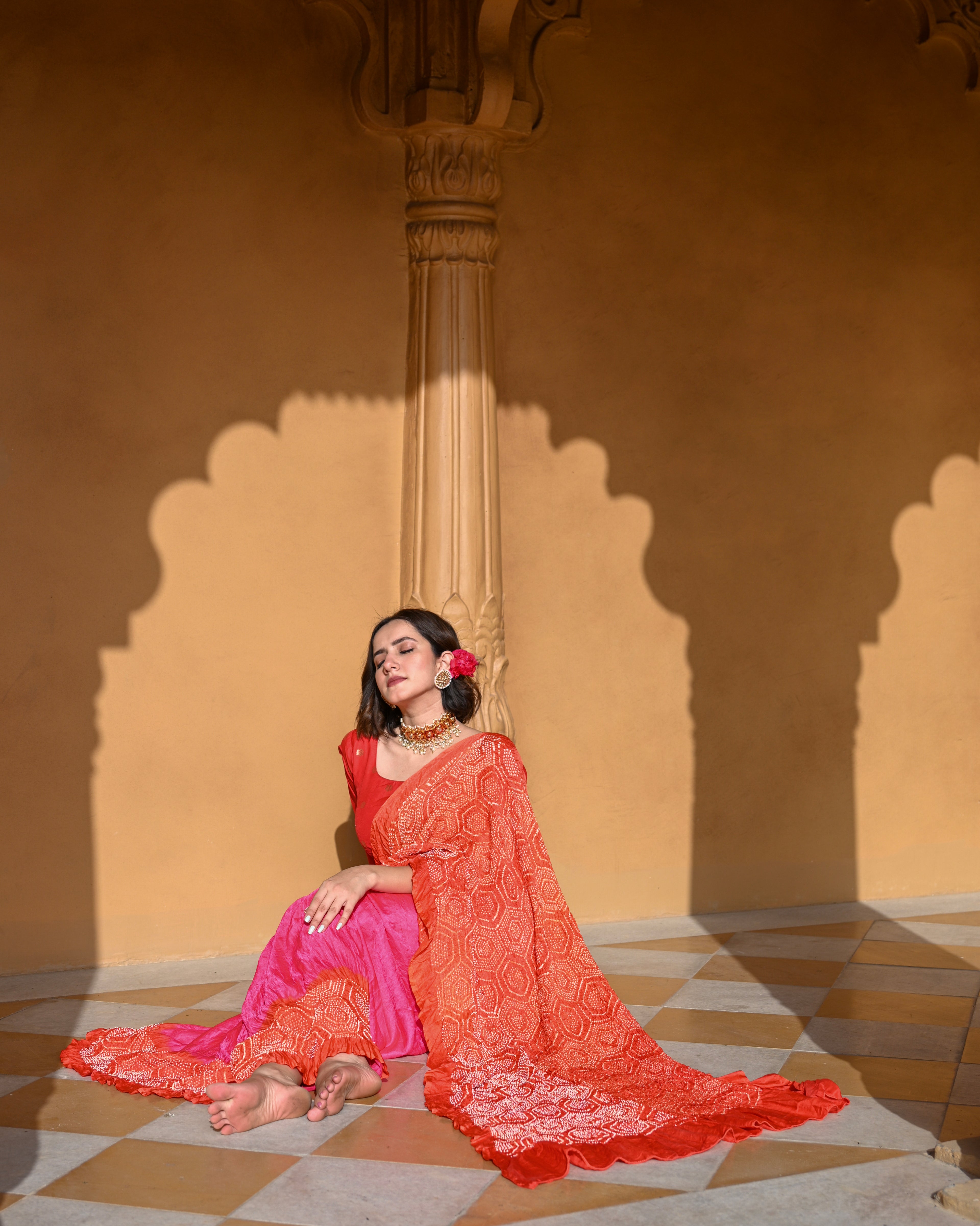 PINK-ORANGE YIN-YANG HALF FULL HALF EMPTY POPPY FLOWER BANDHANI SILK SAREE