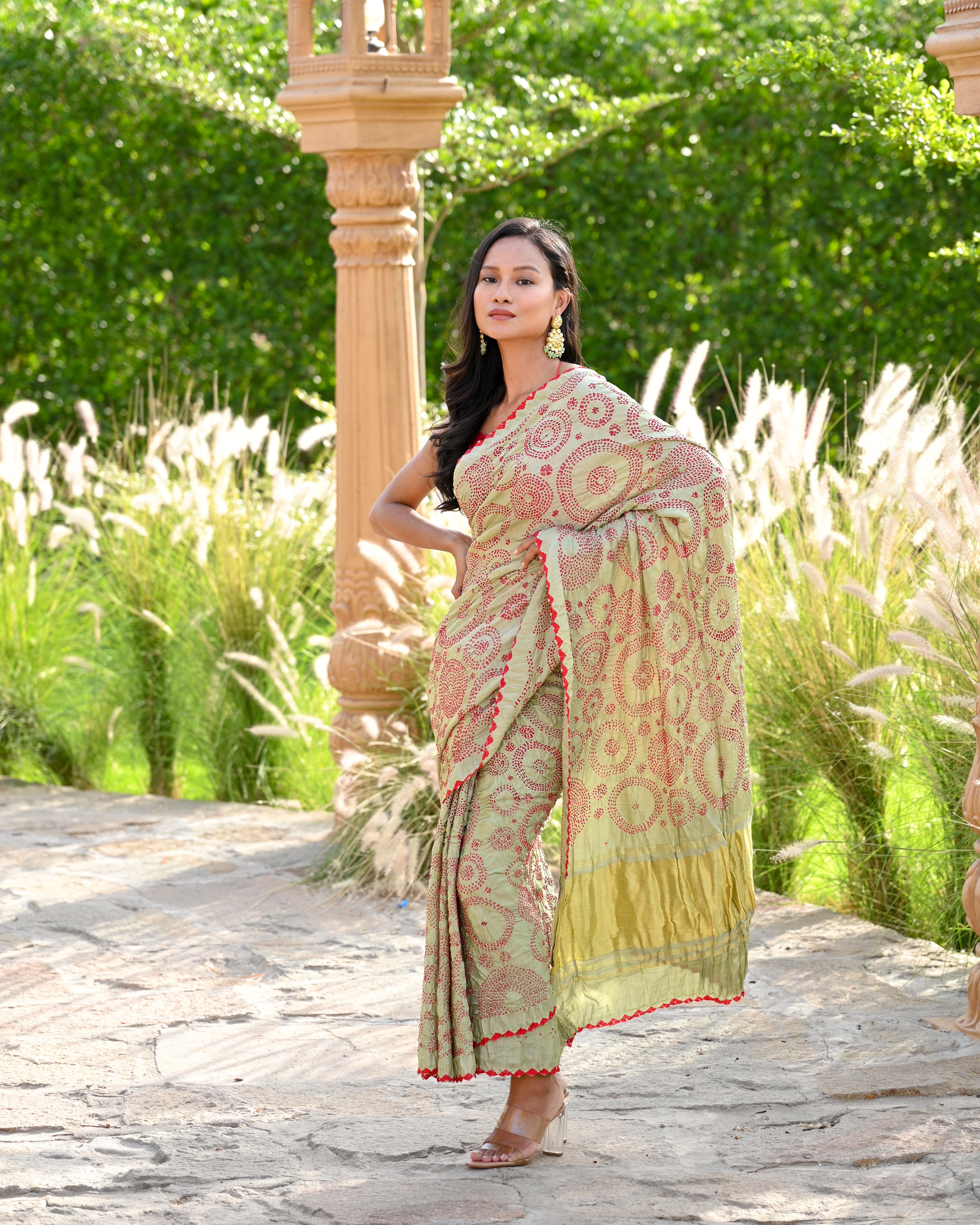 LIGHT GREEN CIRCLES OF LIFE BANDHANI SILK SAREE
