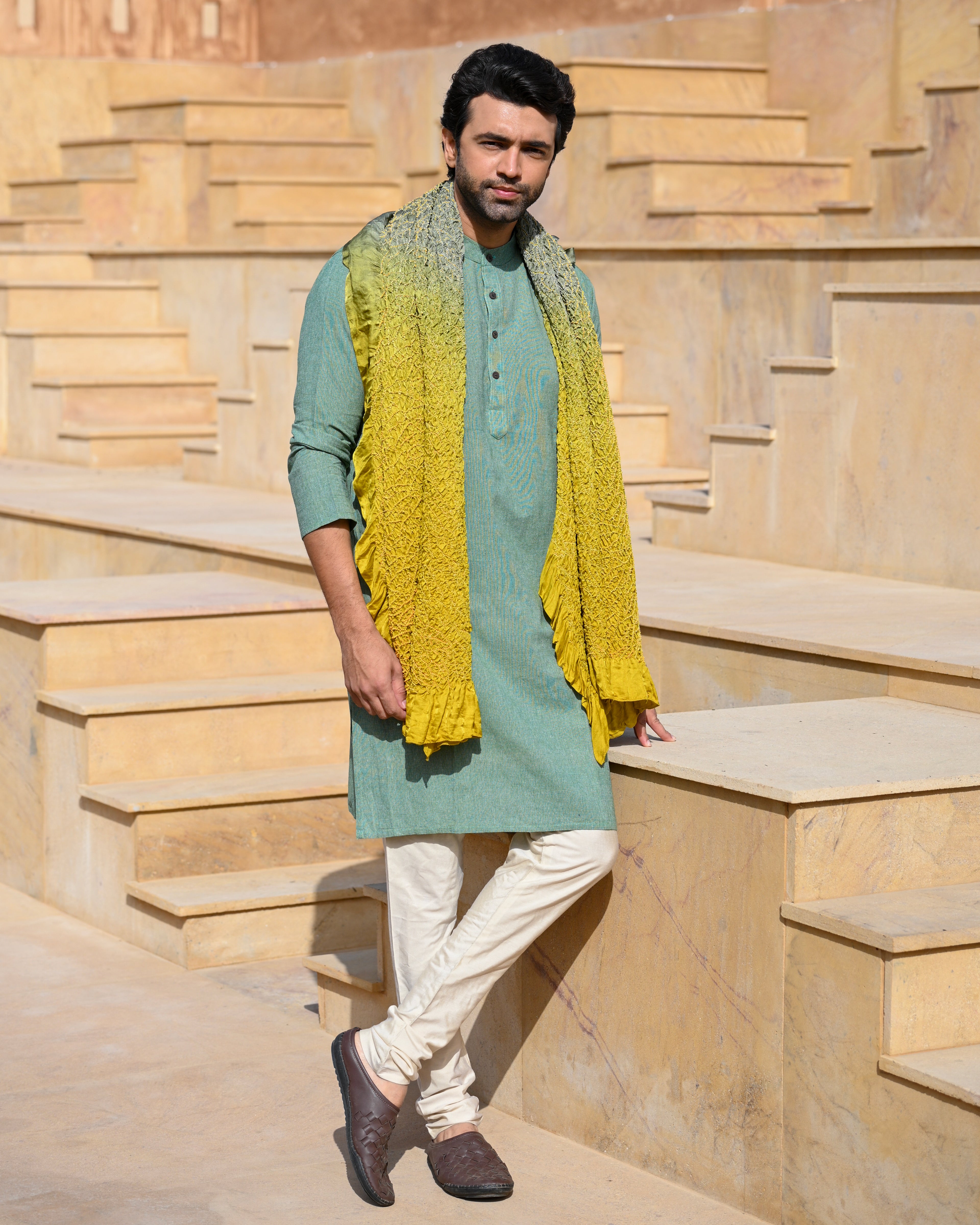 GREY-MUSTARD YELLOW POPPY FLOWER BANDHANI SILK DUPATTA