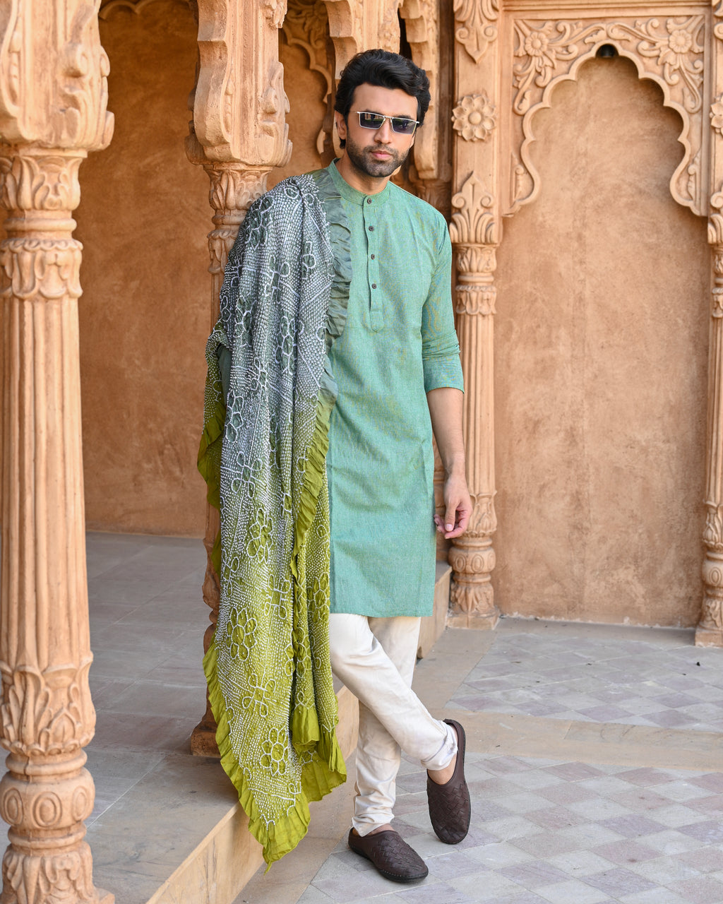 GREY-GREEN POPPY FLOWER BANDHANI SILK DUPATTA