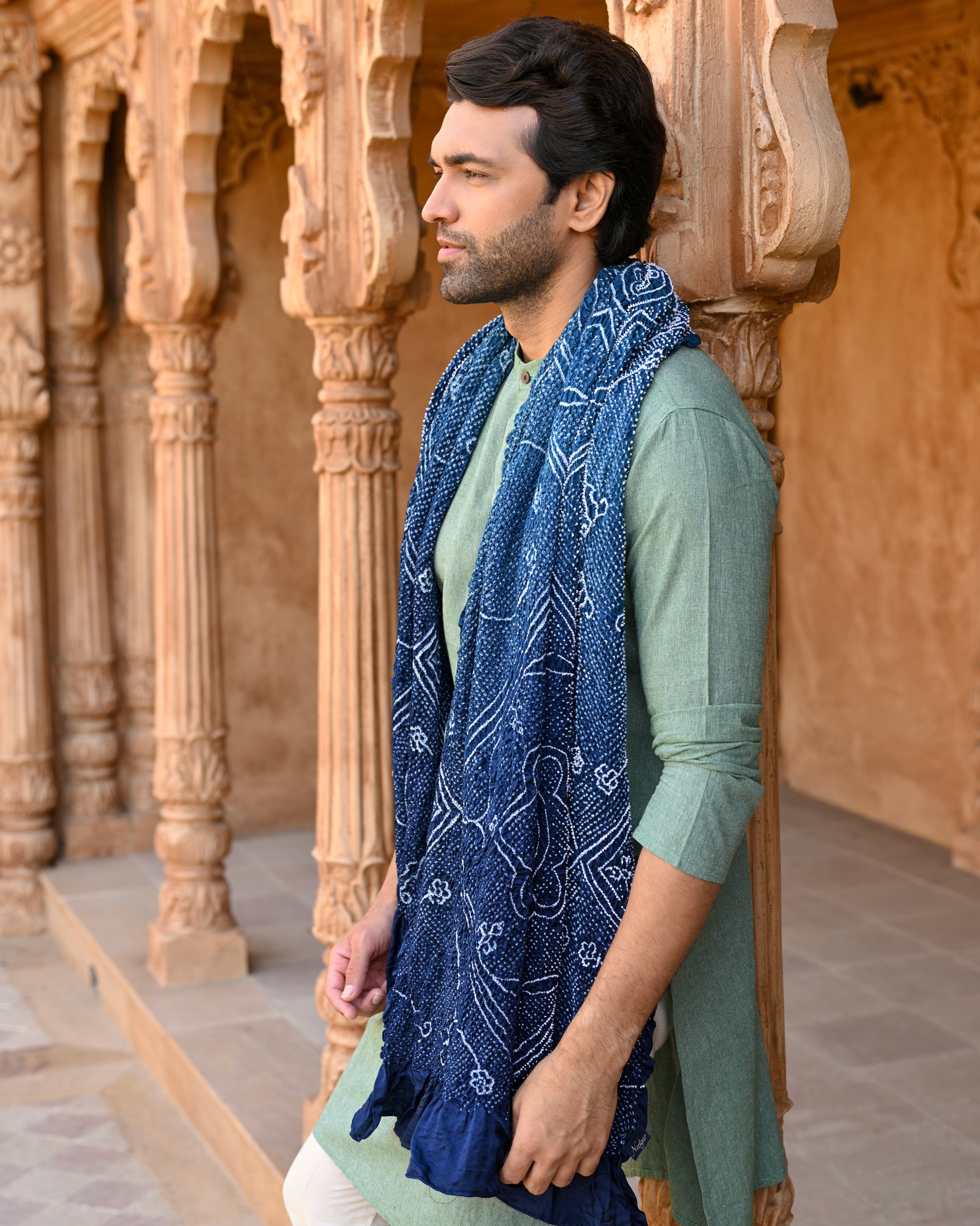 NAVY BLUE FLOWER BANDHANI SILK DUPATTA