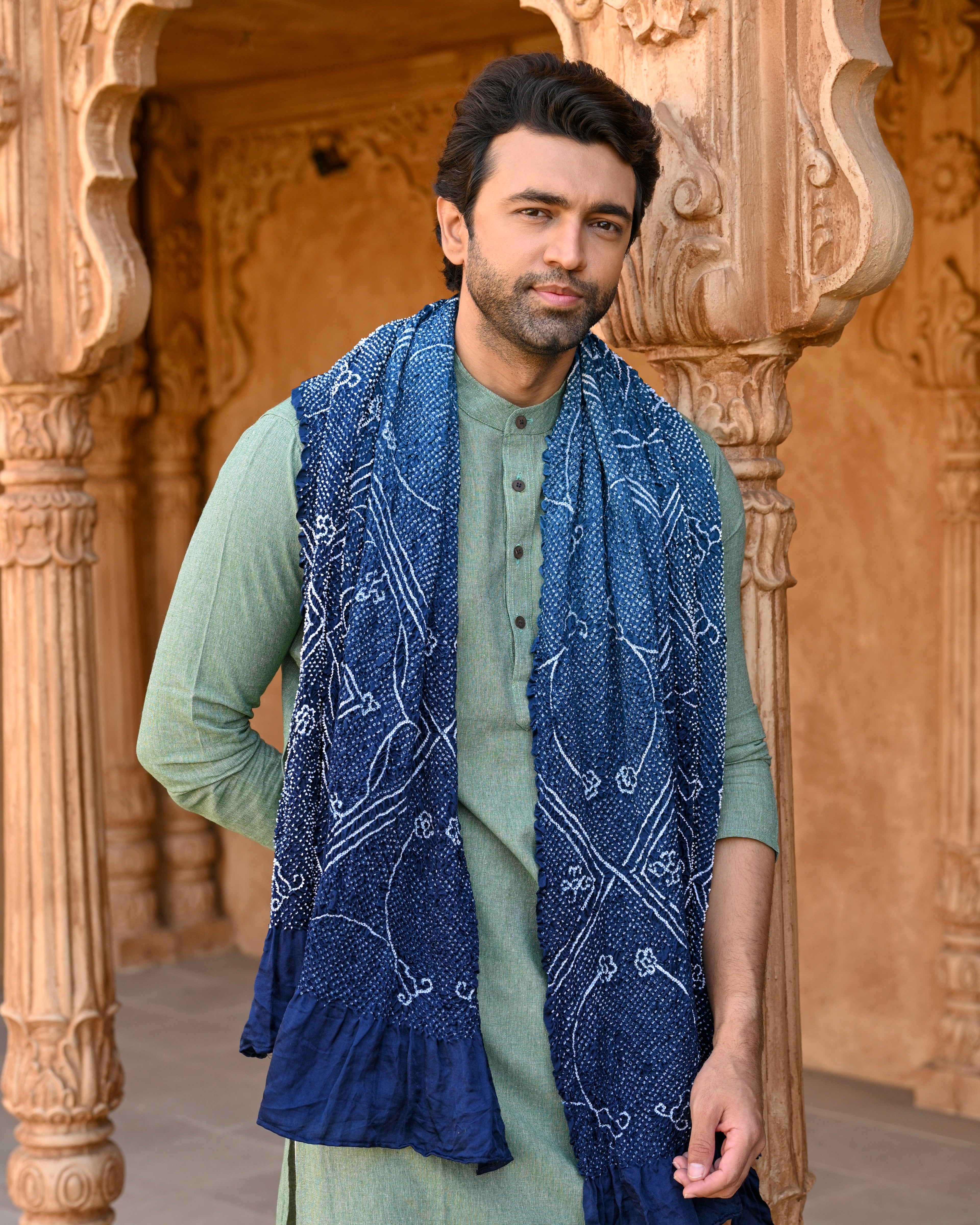 NAVY BLUE FLOWER BANDHANI SILK DUPATTA
