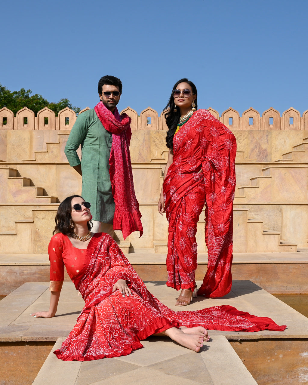 PINK BROKEN LINES BANDHANI SILK DUPATTA