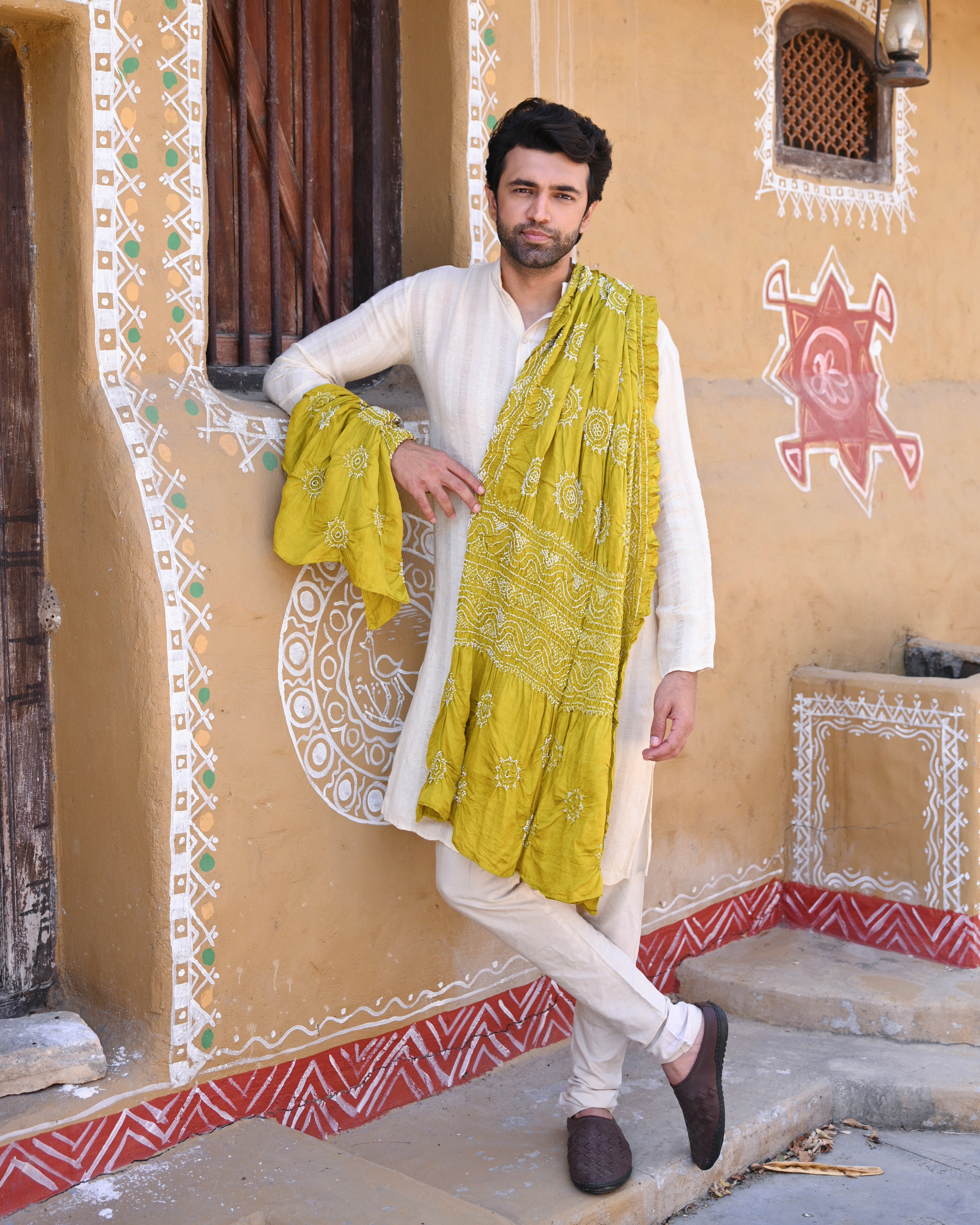 MUSTARD YELLOW CLASSIC TRADITIONAL LADDU BANDHANI SILK DUPATTA