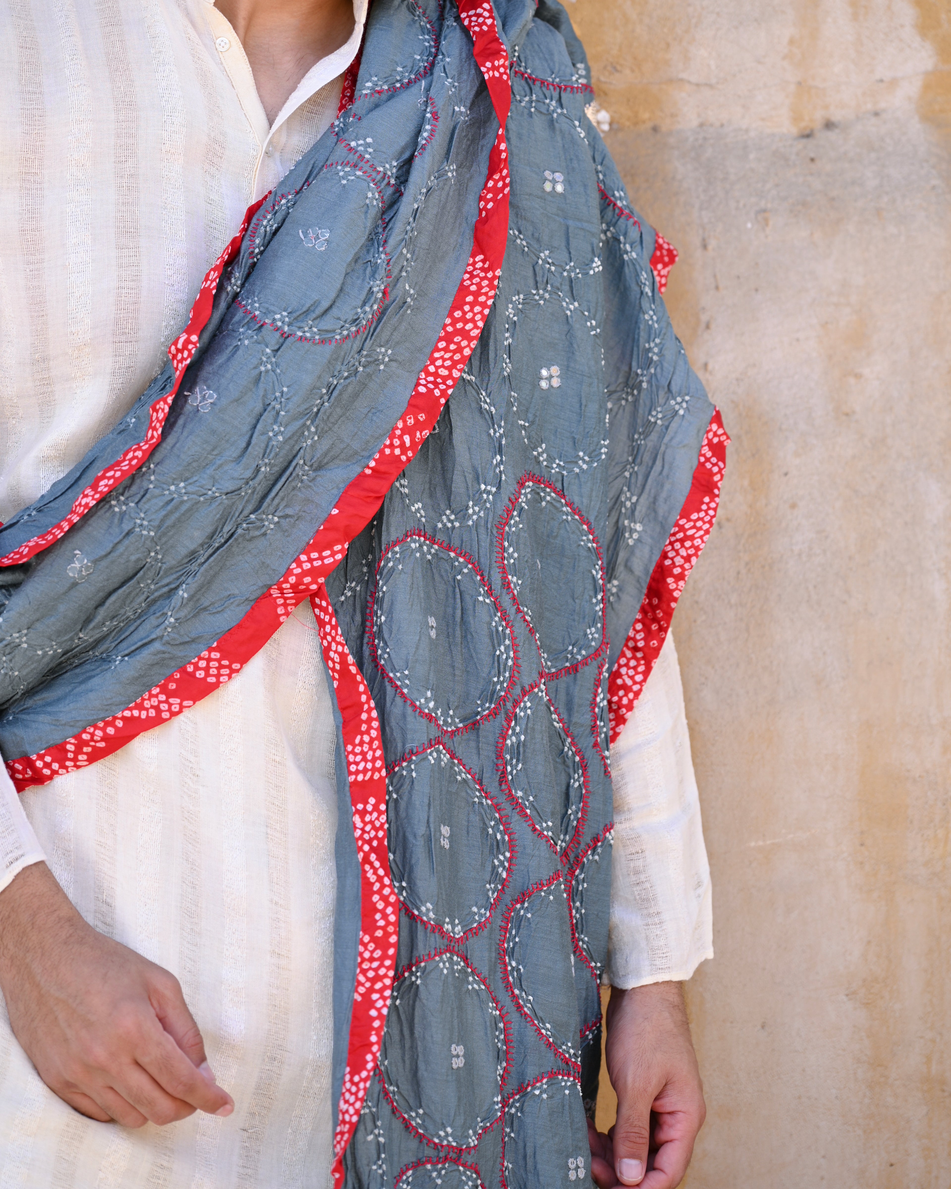 GREY CIRCLES OF THE LIFE BANDHANI SILK DUPATTAL WITH SILK BORDER, LAMPI AND MIRROR WORK