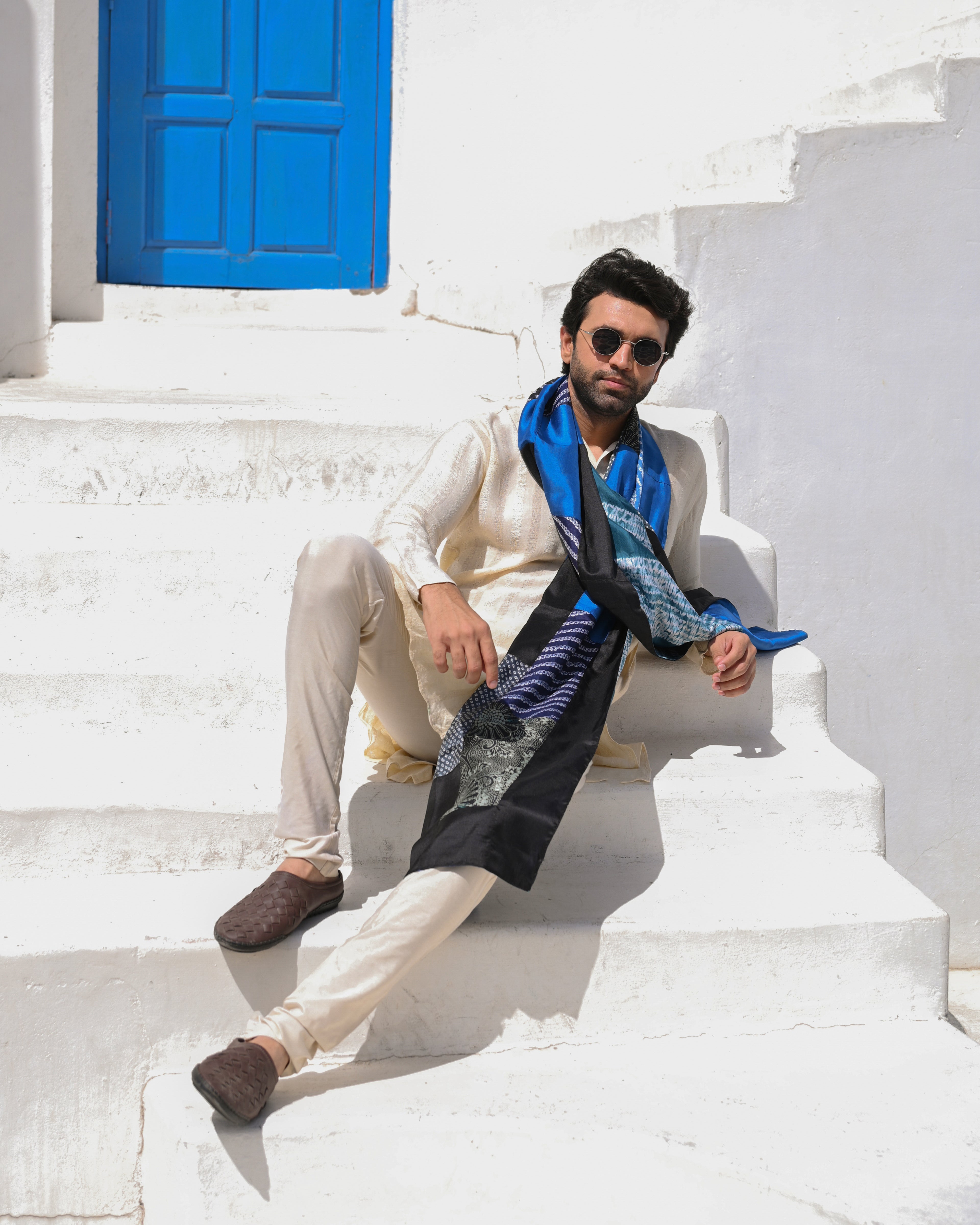 BLUE-BLACK BAARADOZI PATCHWORK REVERSIBLE SILK STOLE