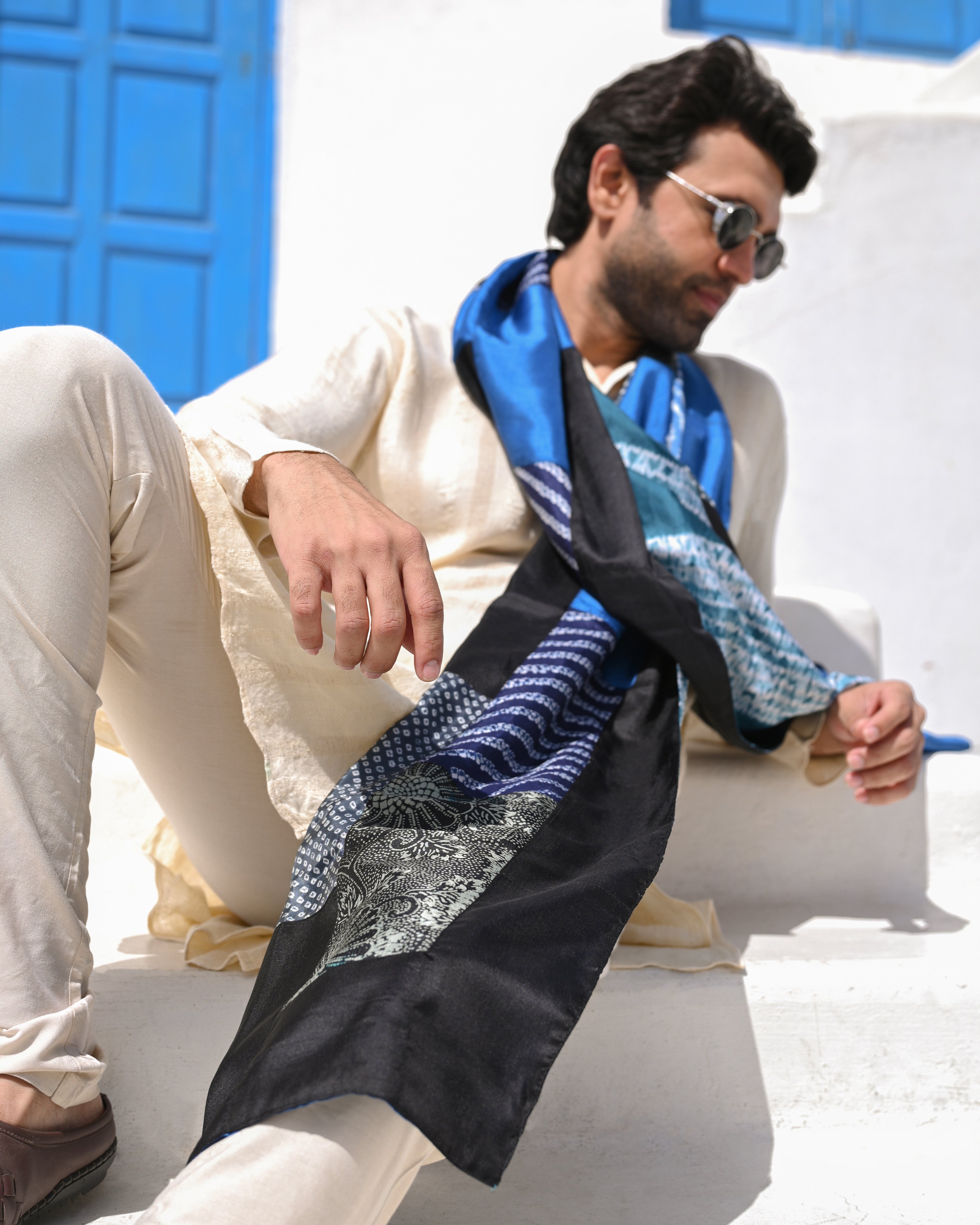 BLUE-BLACK BAARADOZI PATCHWORK REVERSIBLE SILK STOLE