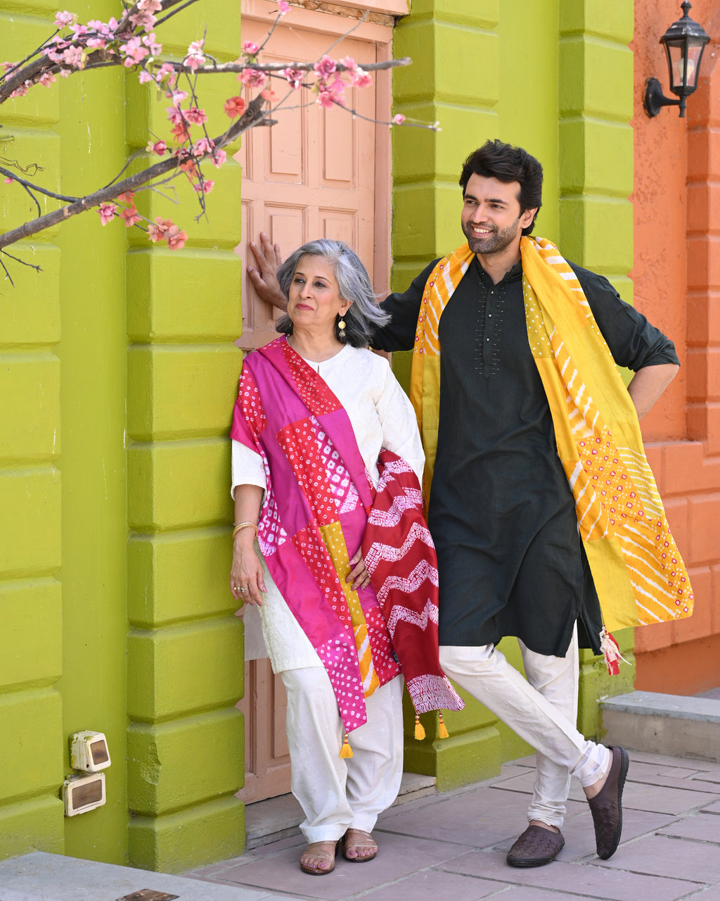 YELLOW BAARADOZI PATCHWORK REVERSIBLE SILK STOLE