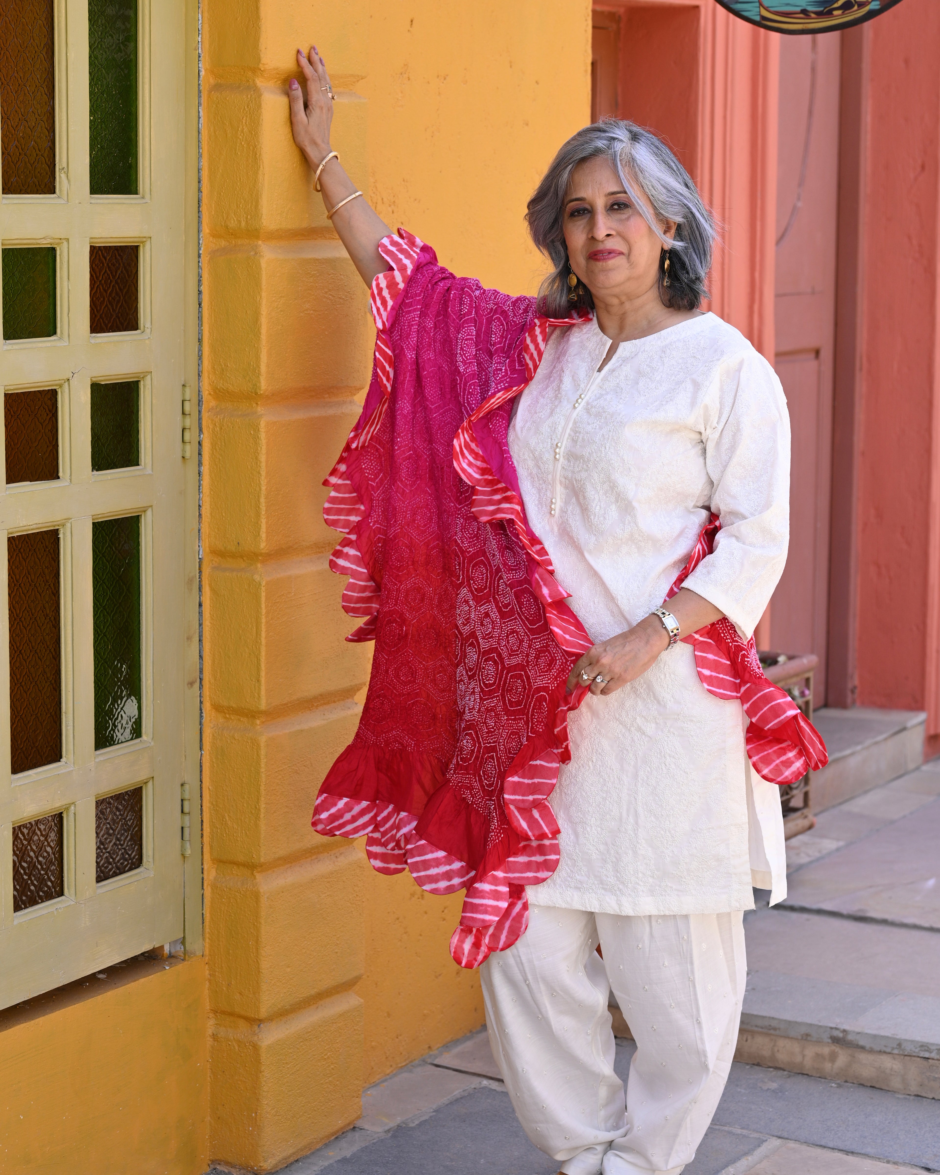 PINK-RED HONEYCOMB GEOMETRIC BANDHANI SILK DUPATTA WITH LEHERIYA SCALLOP BORDER