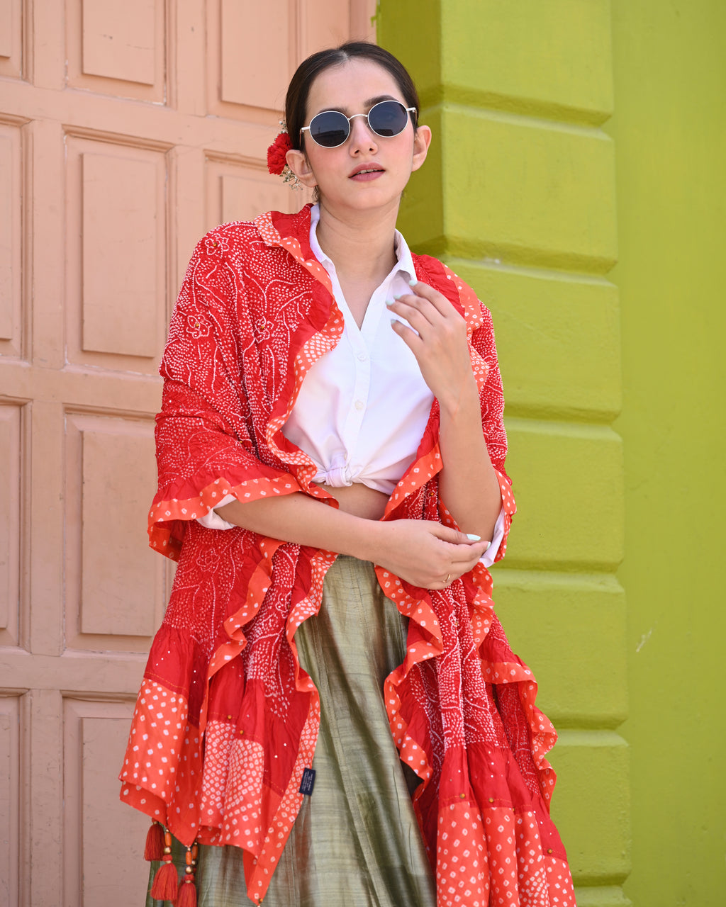 RED FLOWER BANDHANI SILK DUPATTA WITH SILK BORDER AND TASSELS