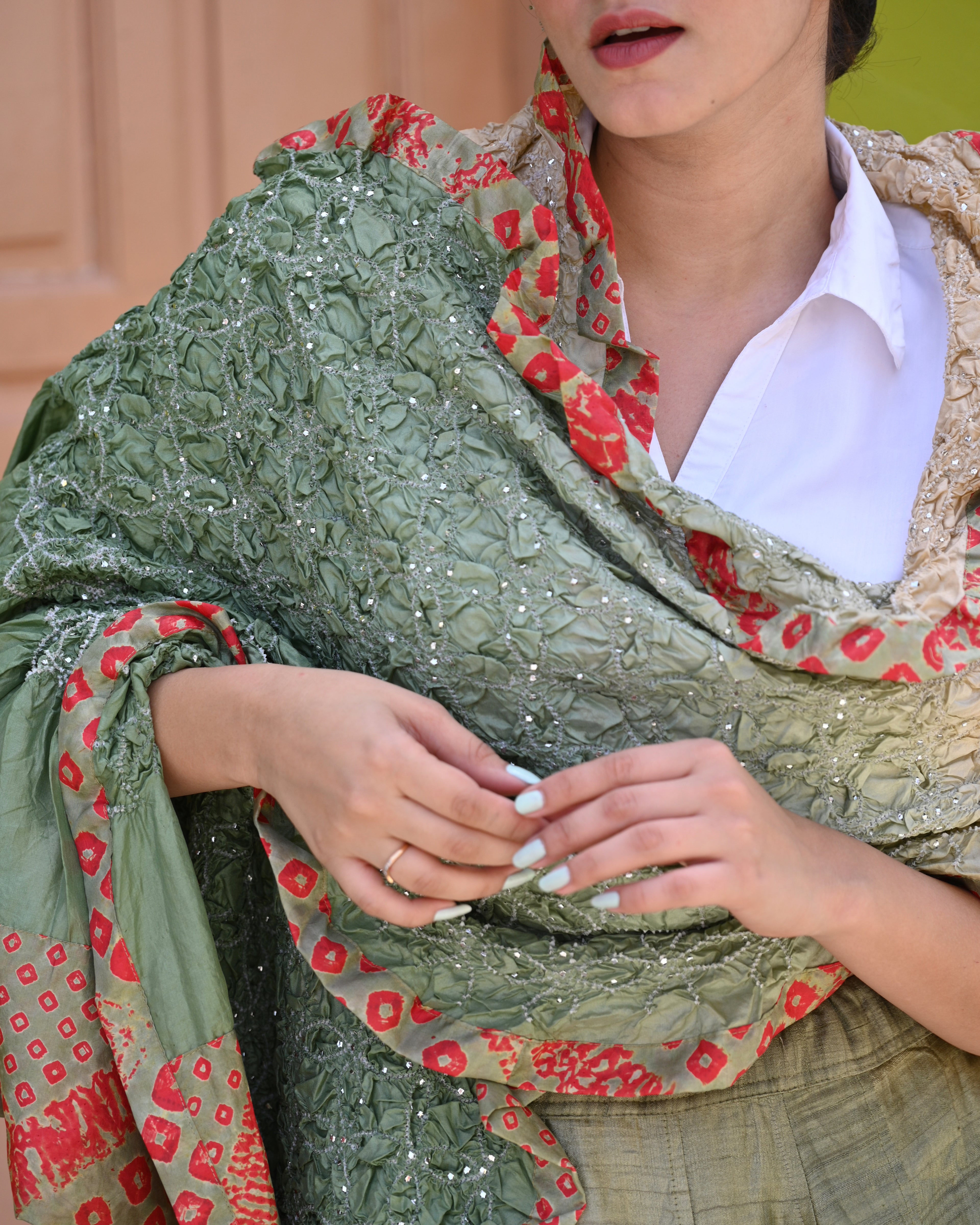 LIGHT GREEN FLOWER BANDHANI SILK DUPATTA WITH BORDER AND TASSELS