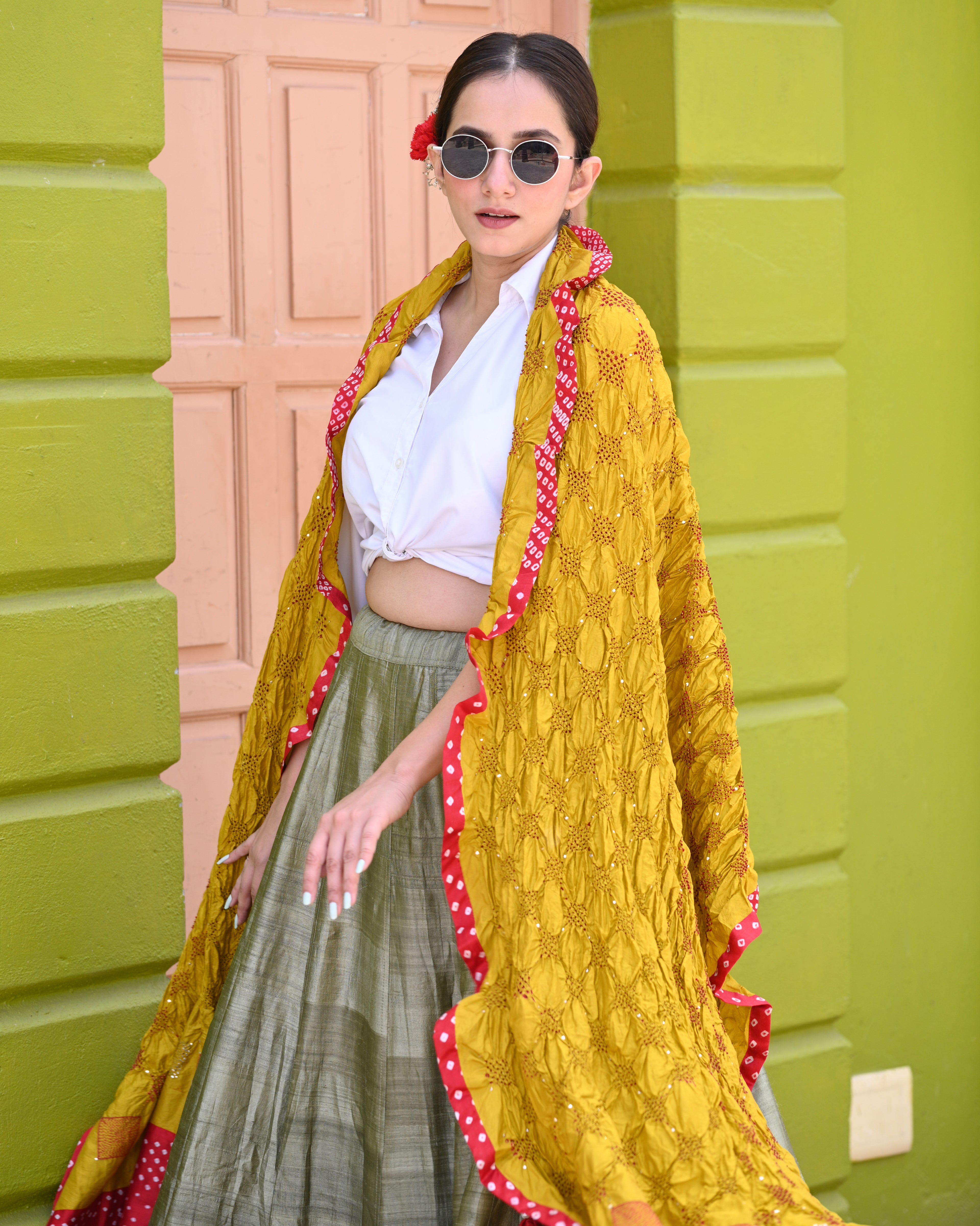 YELLOW SQUARE GEOMETRIC BANDHANI SILK DUPATTA WITH SILK BORDER AND TASSELS
