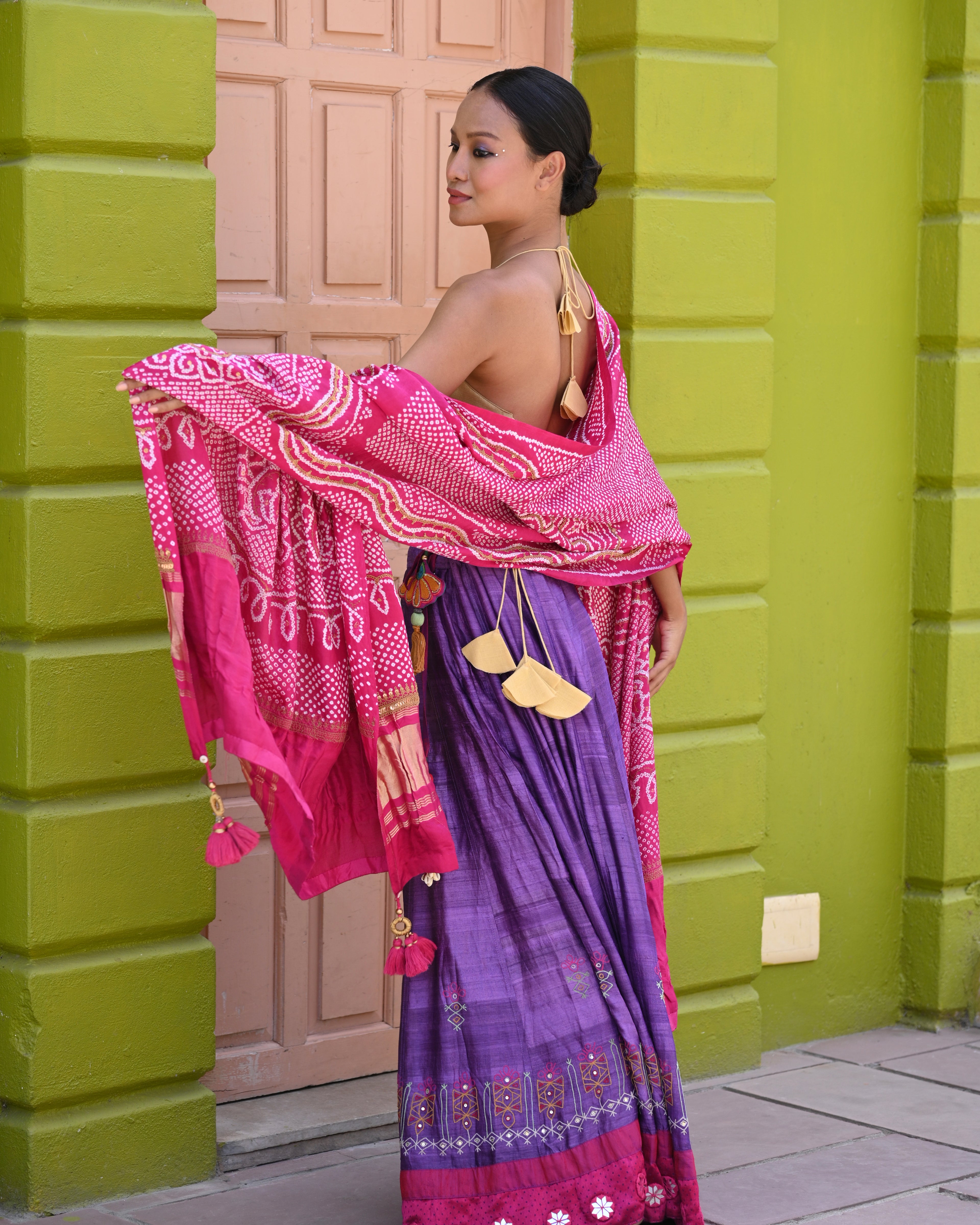 PINK CLASSIC TRADITIONAL BANDHANI SILK DUPATTA WITH MARODI WORK AND TASSELS