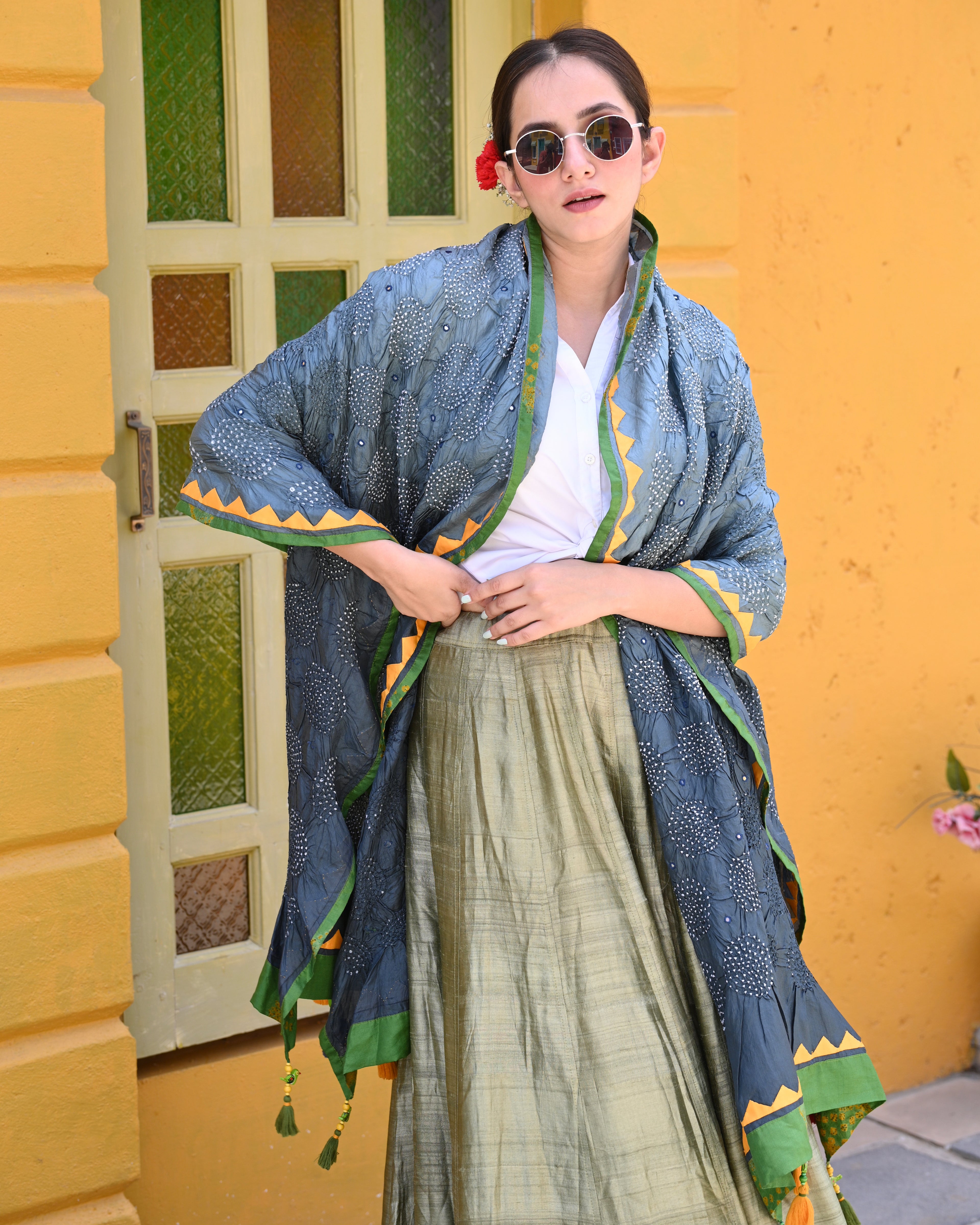 GREY CIRCLES OF THE LIFE BANDHANI SILK DUPATTA WITH LAMPI BORDER AND TASSELS