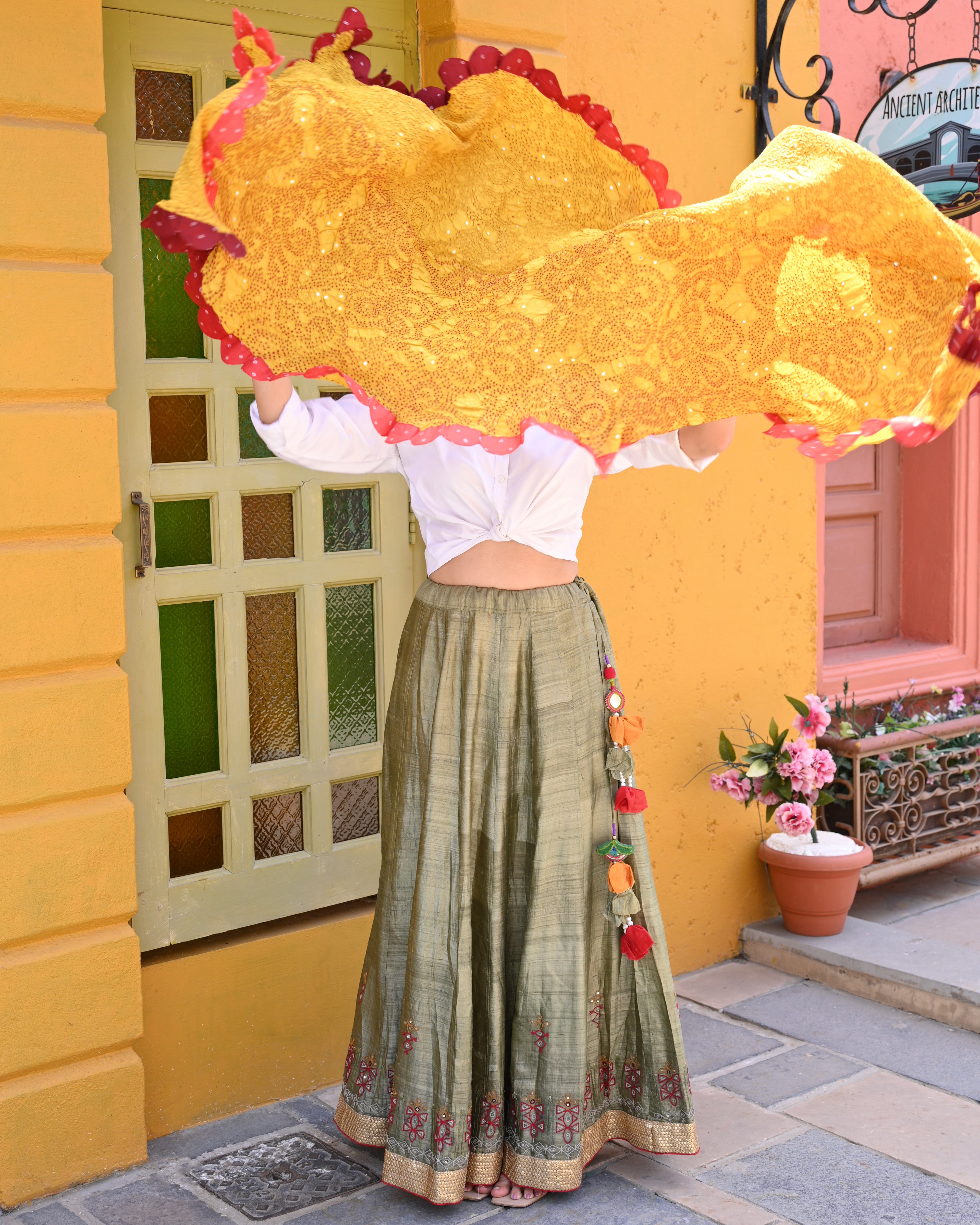 YELLOW FLOWER BANDHANI SILK DUPATTA WITH SCALLOP BORDER