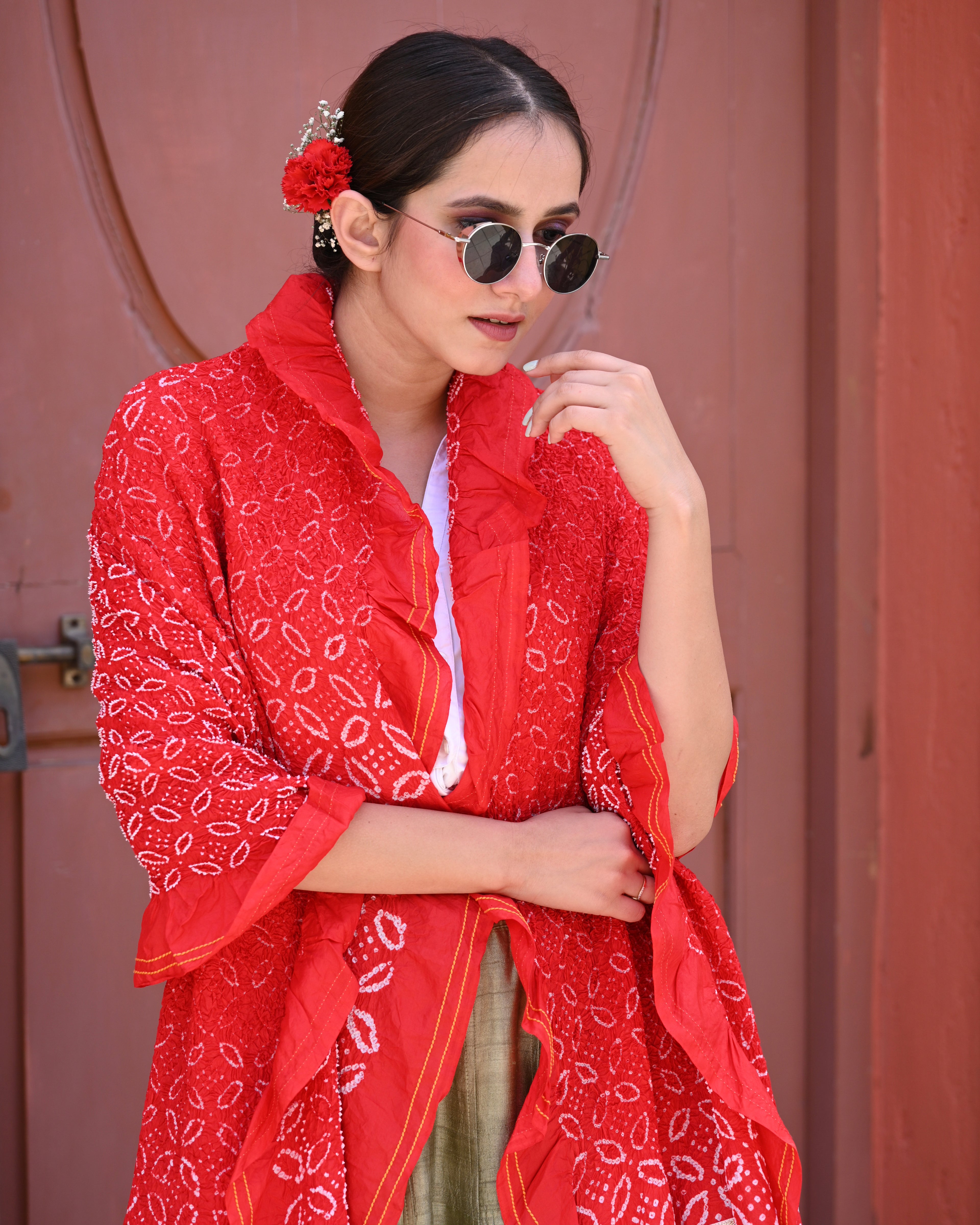 RED FLOWER BANDHANI SILK DUPATTA WITH BEAD WORK AND TASSELS