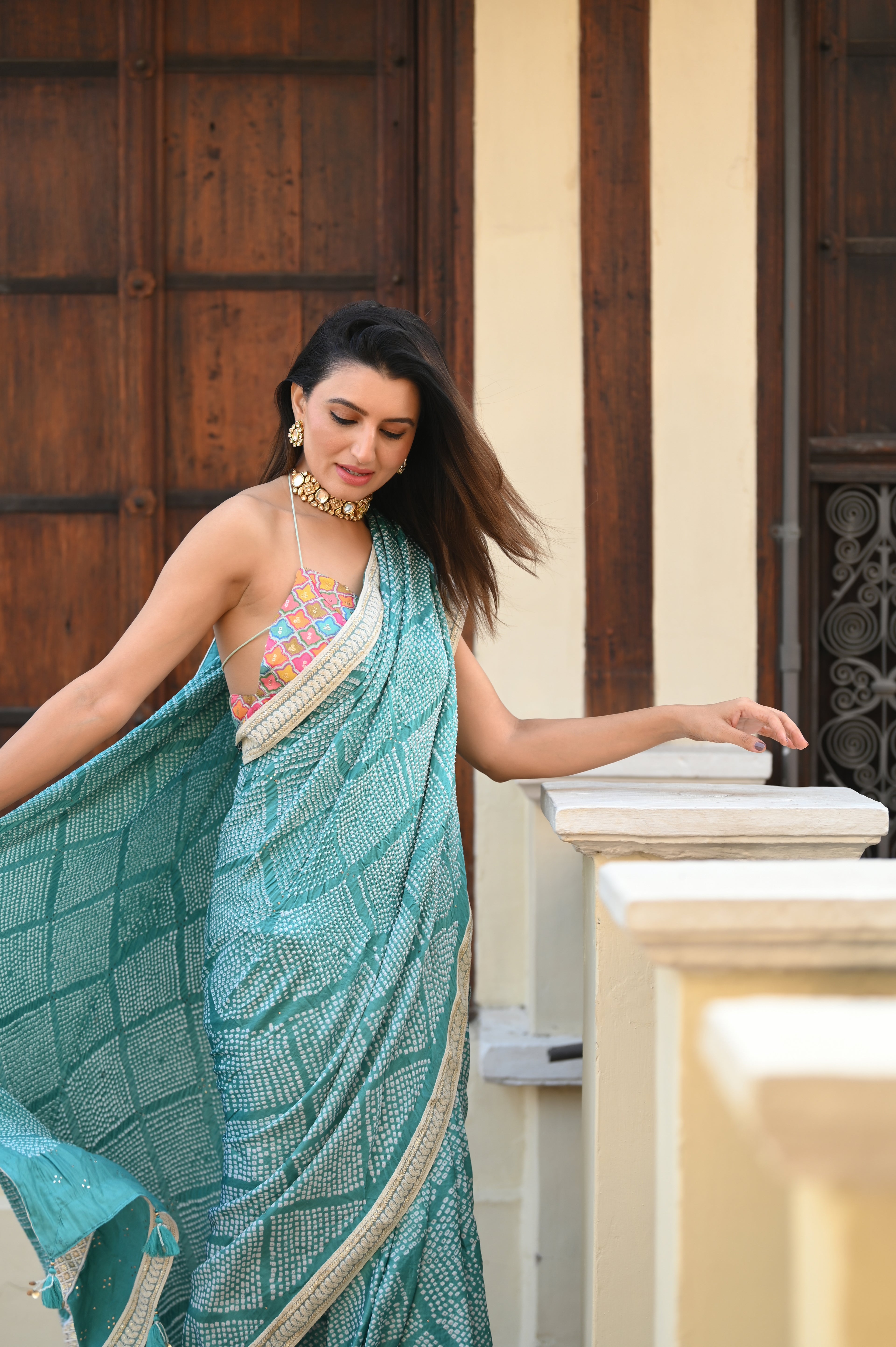 LIGHT BLUE DIAMOND GEOMETRIC BANDHANI SILK SAREE WITH LACE BORDER AND TASSELS