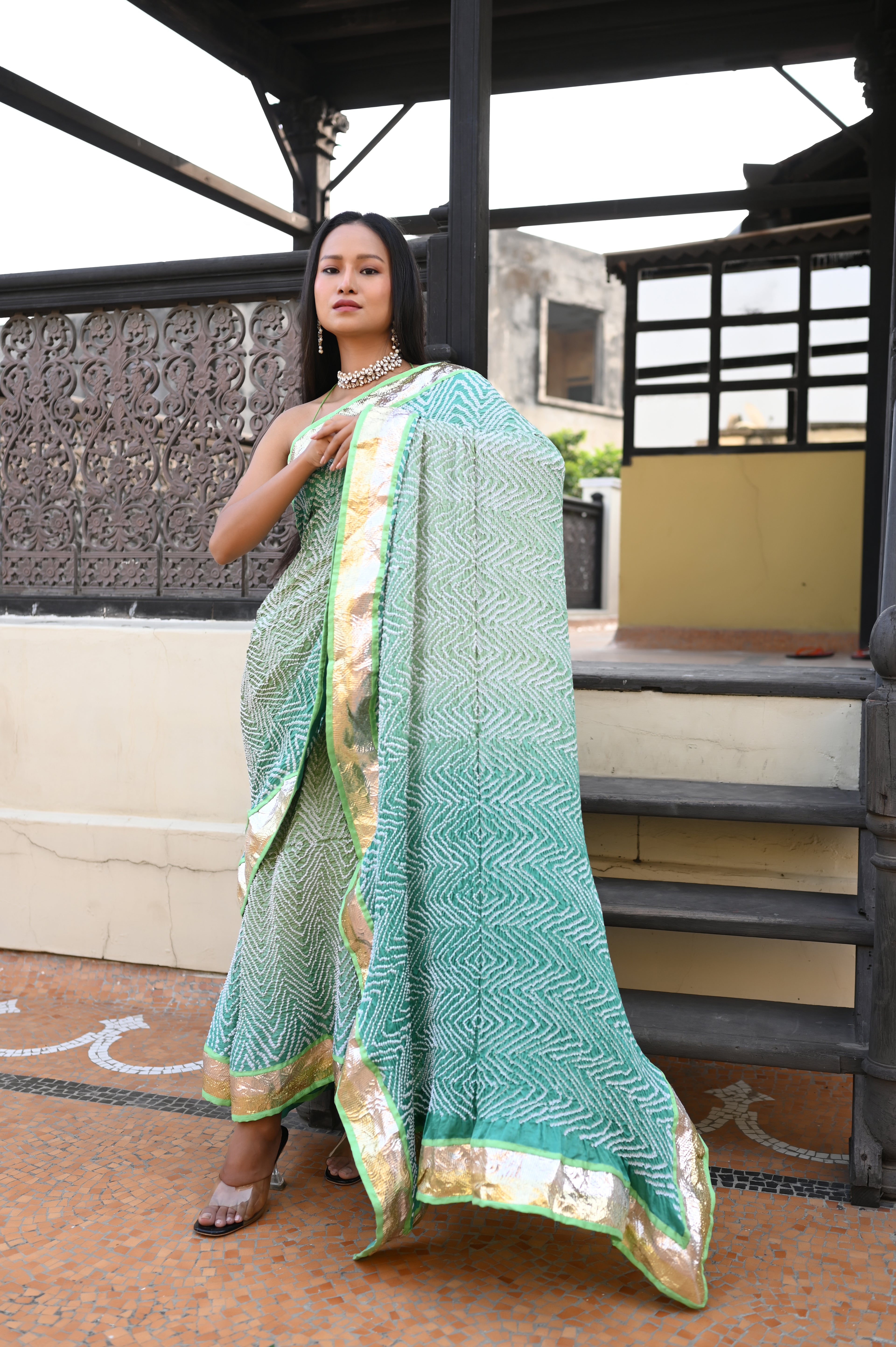 LIGHT GREEN F12 CHEVRON BANDHANI SILK SAREE WITH LAMPI BORDER AND TASSELS
