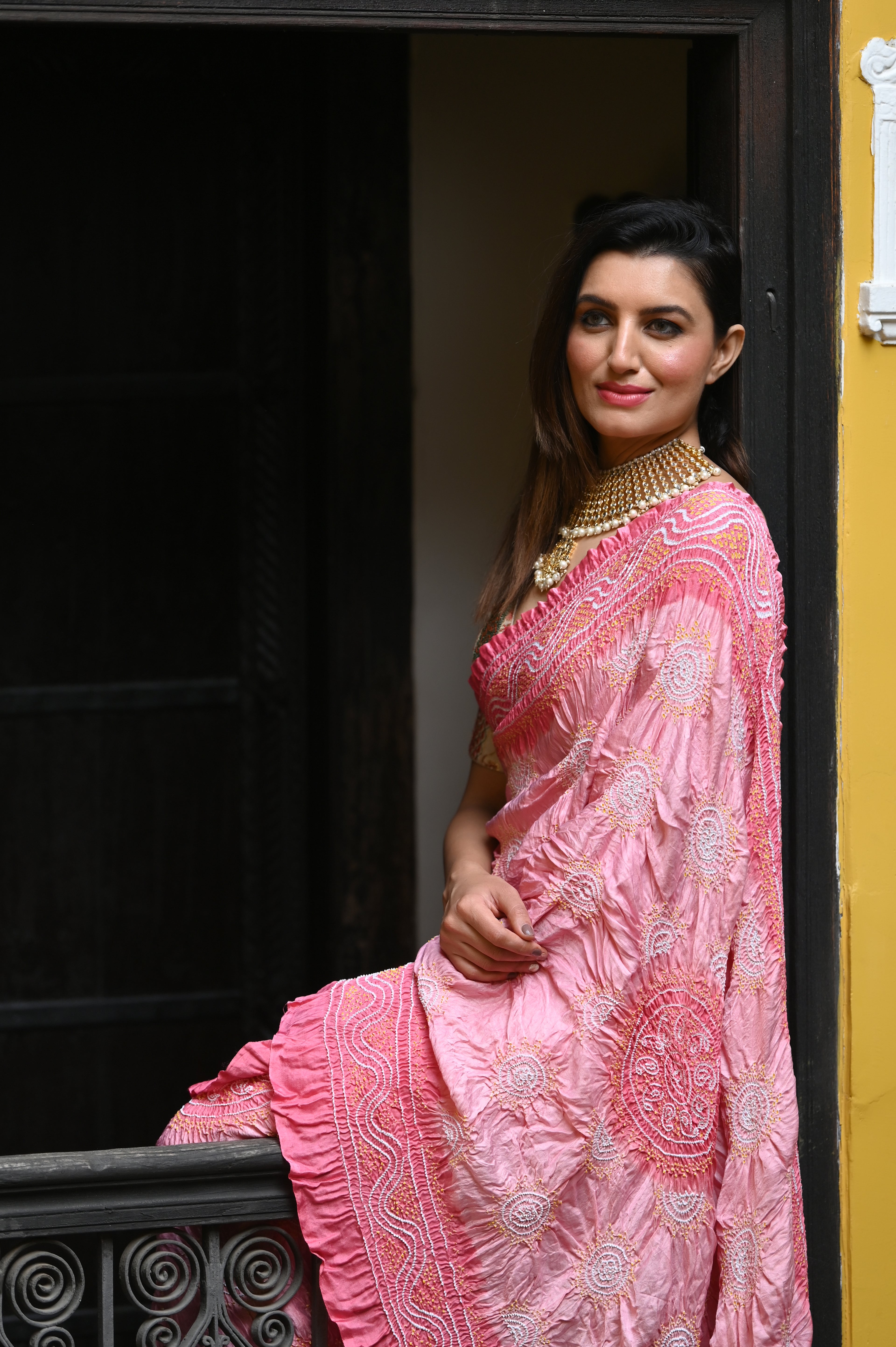 LIGHT PINK CLASSIC TRADITIONAL LADDU BANDHANI SAREE