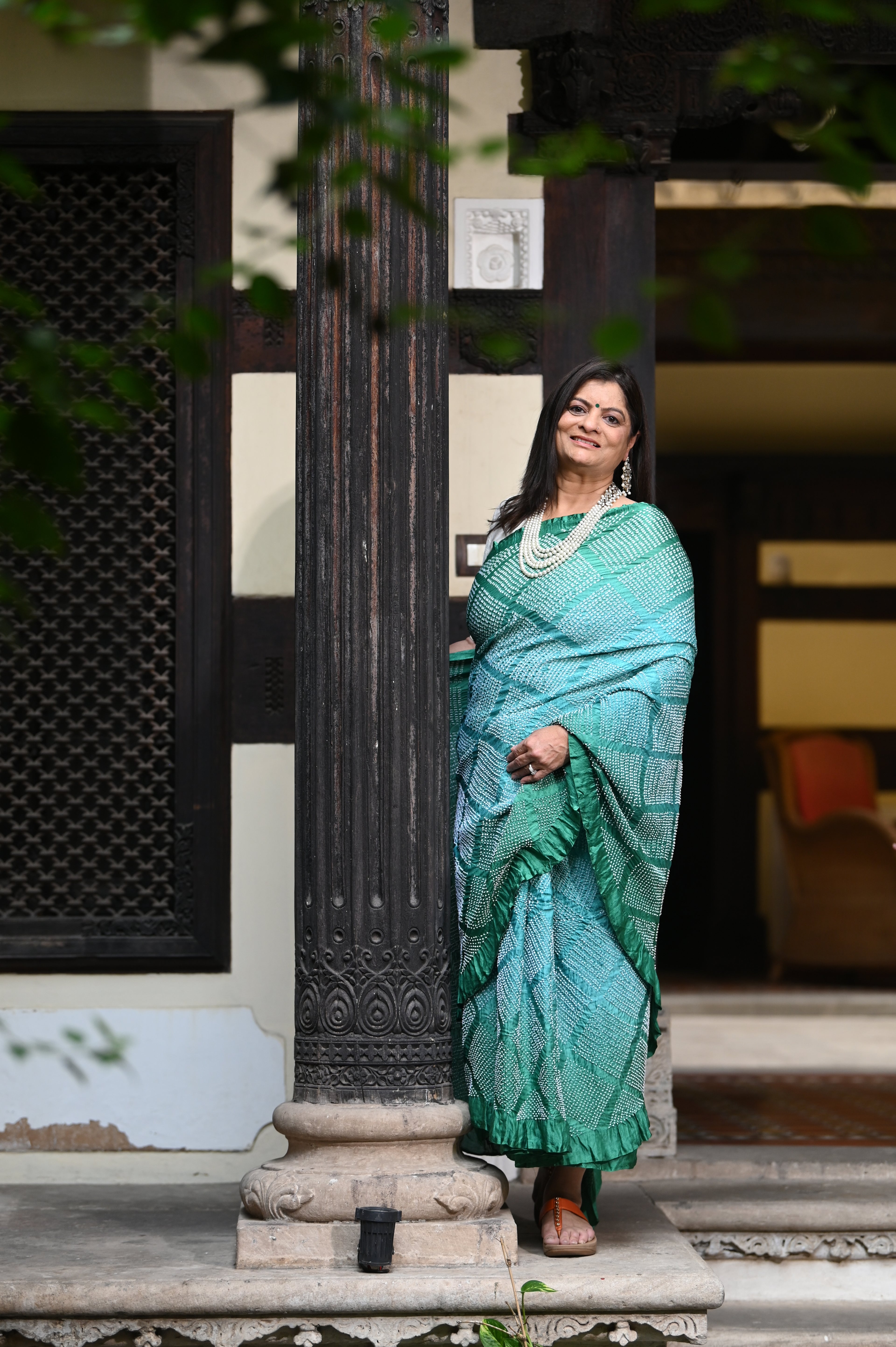 LIGHT GREEN DIAMOND GEOMETRIC BANDHANI SILK SAREE
