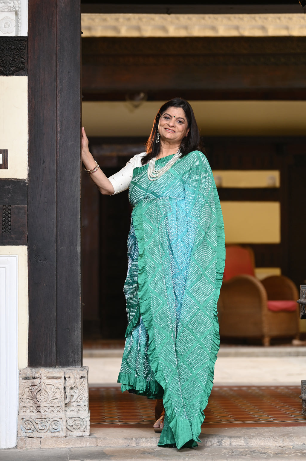 LIGHT GREEN DIAMOND GEOMETRIC BANDHANI SILK SAREE