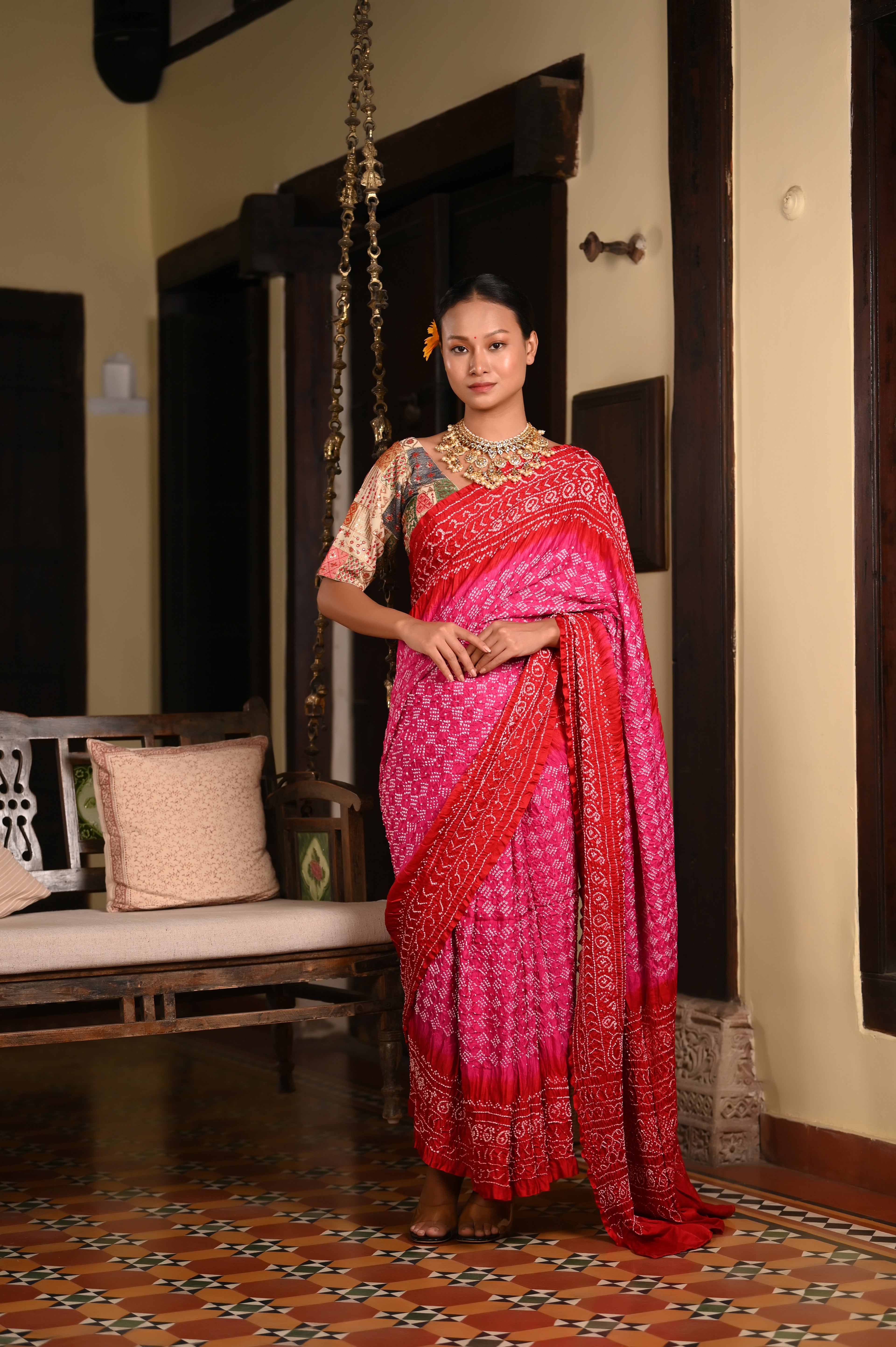PINK-RED CLASSIC TRADITIONAL BANDHANI SILK SAREE
