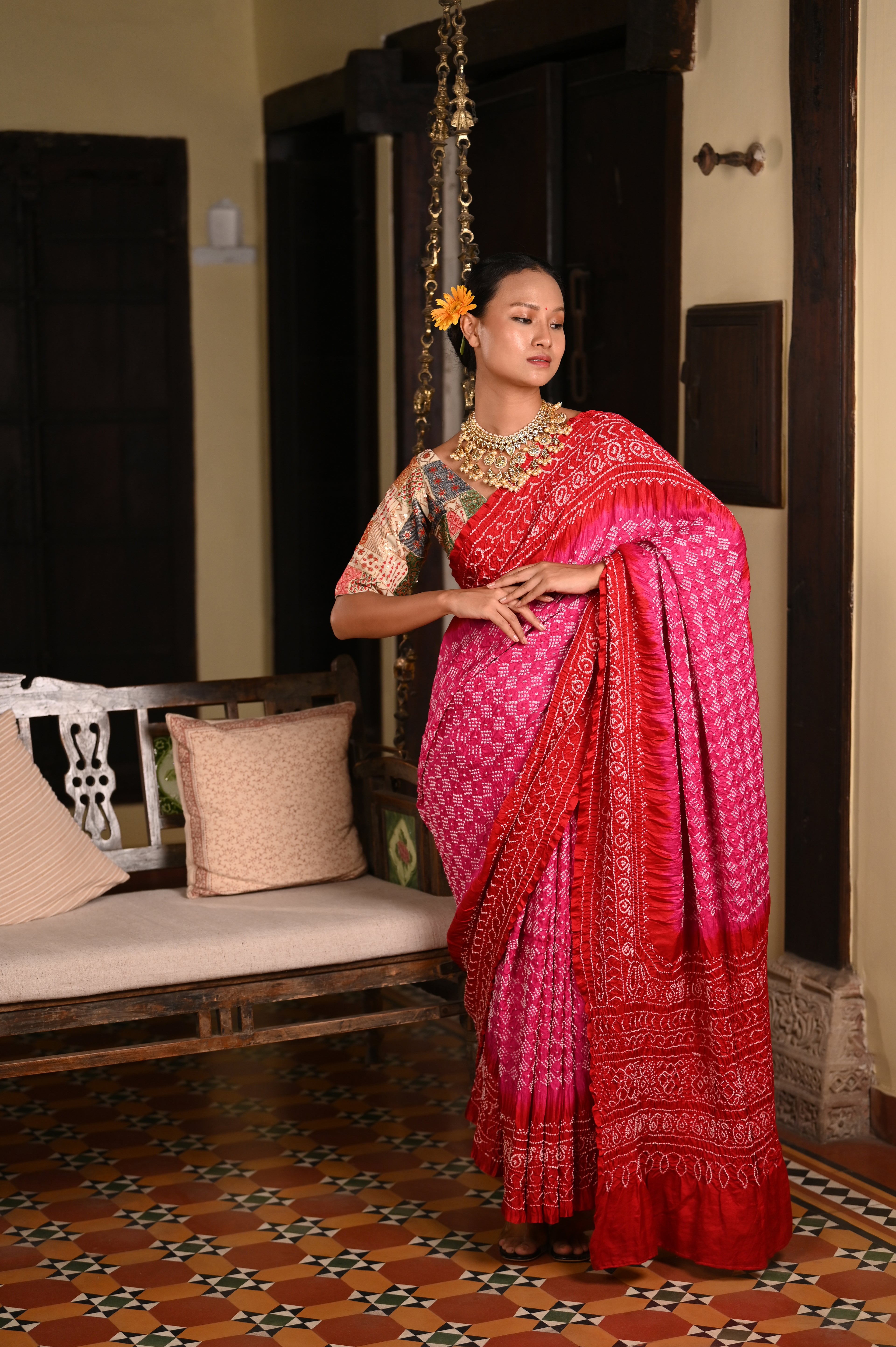 PINK-RED CLASSIC TRADITIONAL BANDHANI SILK SAREE
