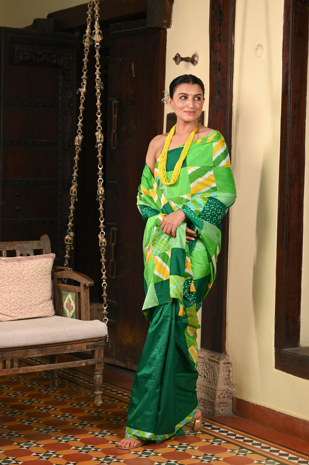 GREEN BAARADOZI PATCHWORK REVERSIBLE SILK SAREE