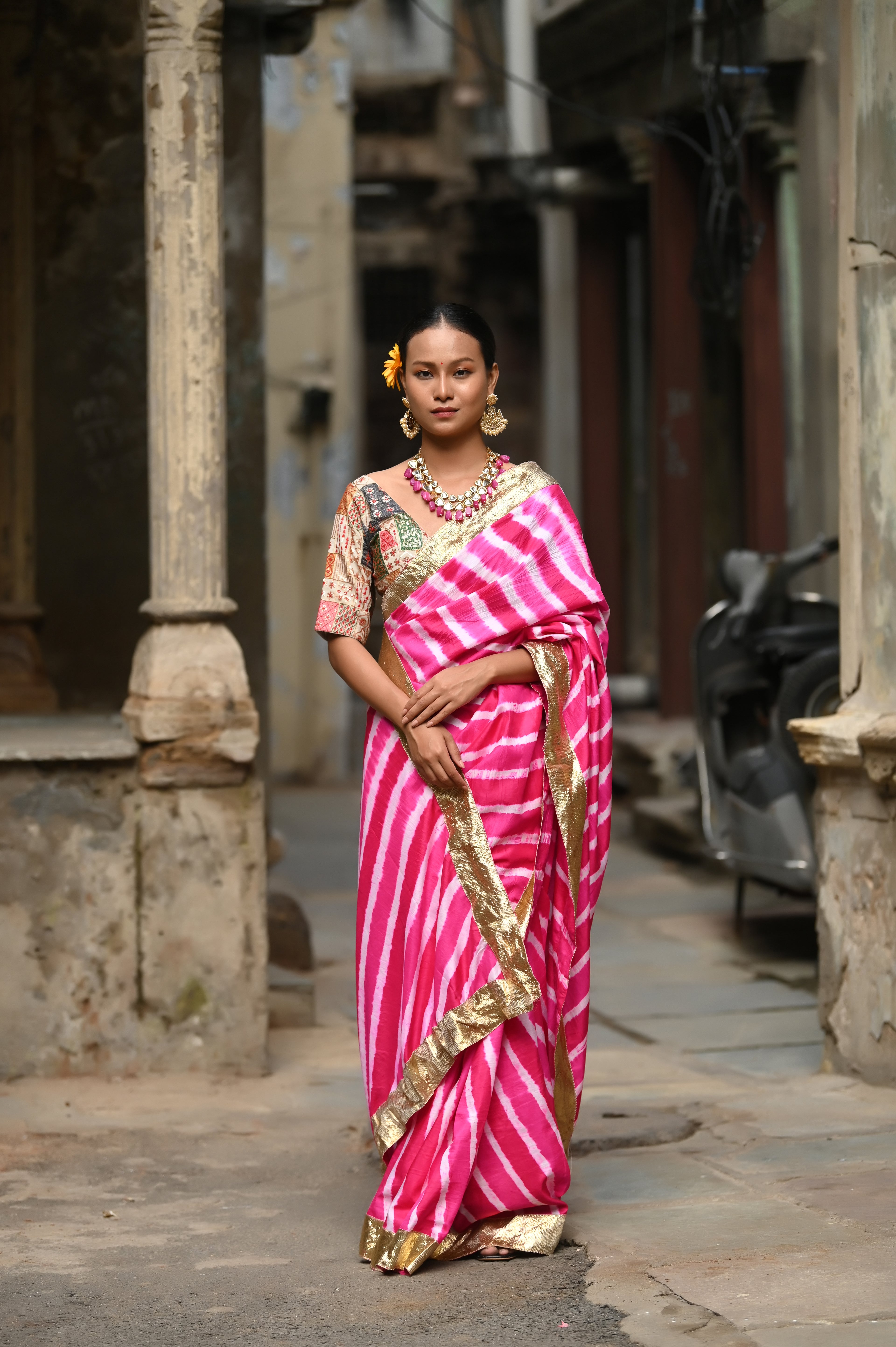 PINK LEHERIYA SILK SAREE WITH LAMPI BORDER