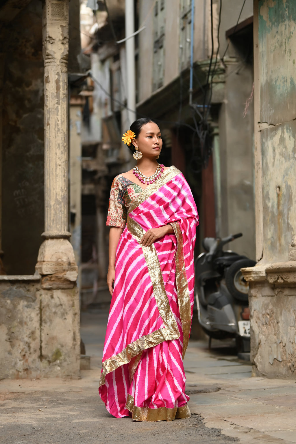 PINK LEHERIYA SILK SAREE WITH LAMPI BORDER