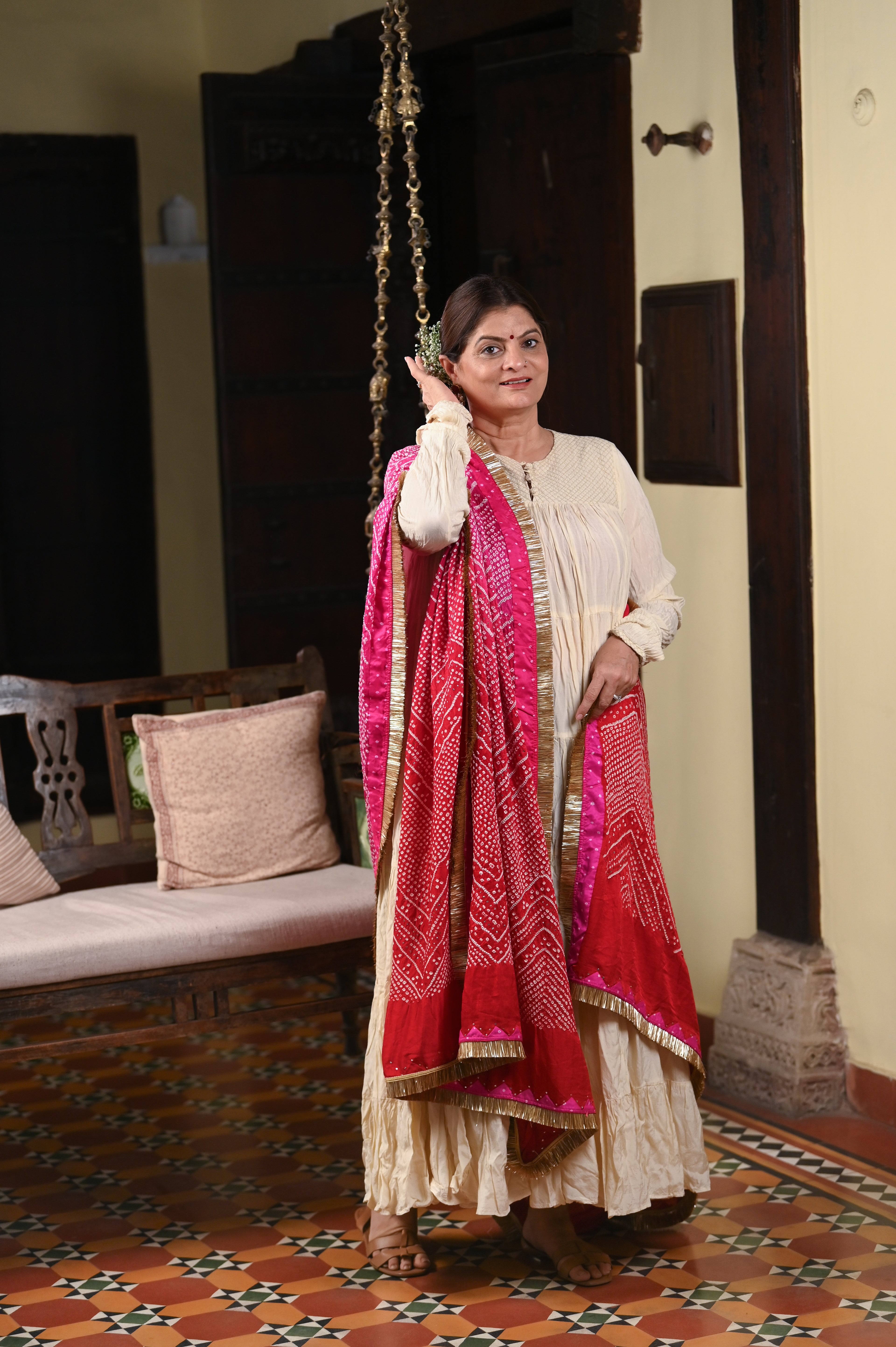 PINK-RED CHEVRON BANDHANI SILK DUPATTA WITH APPLIQUE AND KIRAN BORDER