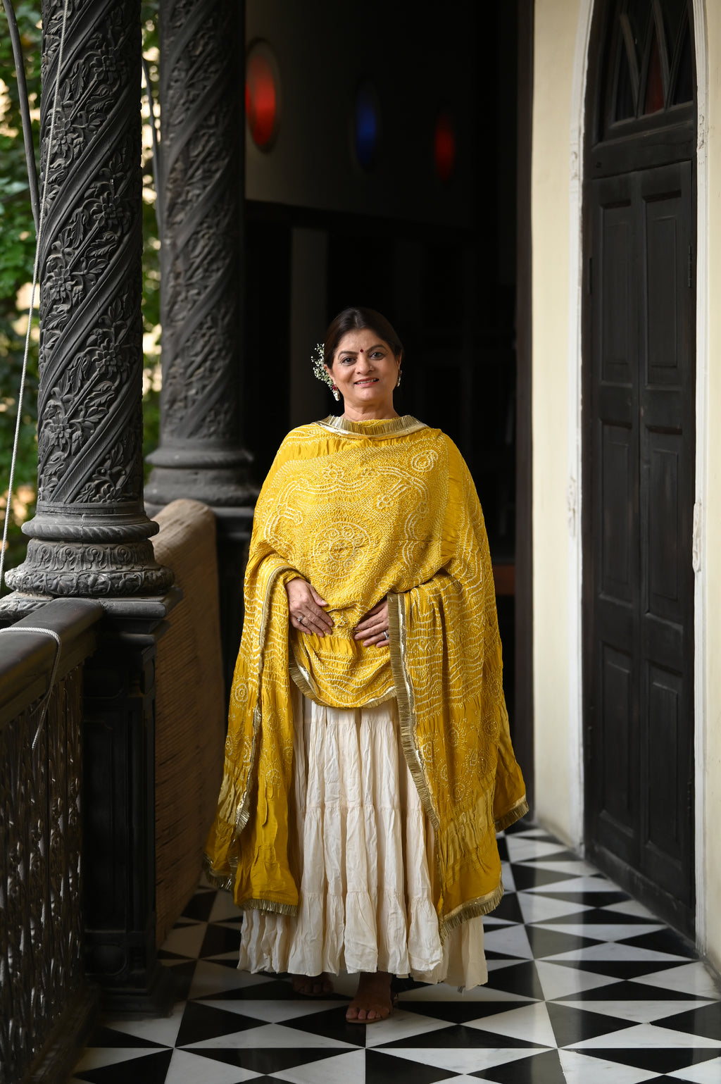 YELLOW CLASSIC TRADITIONAL BANDHANI SILK DUPATTA WITH LAMPI AND KIRAN BORDER