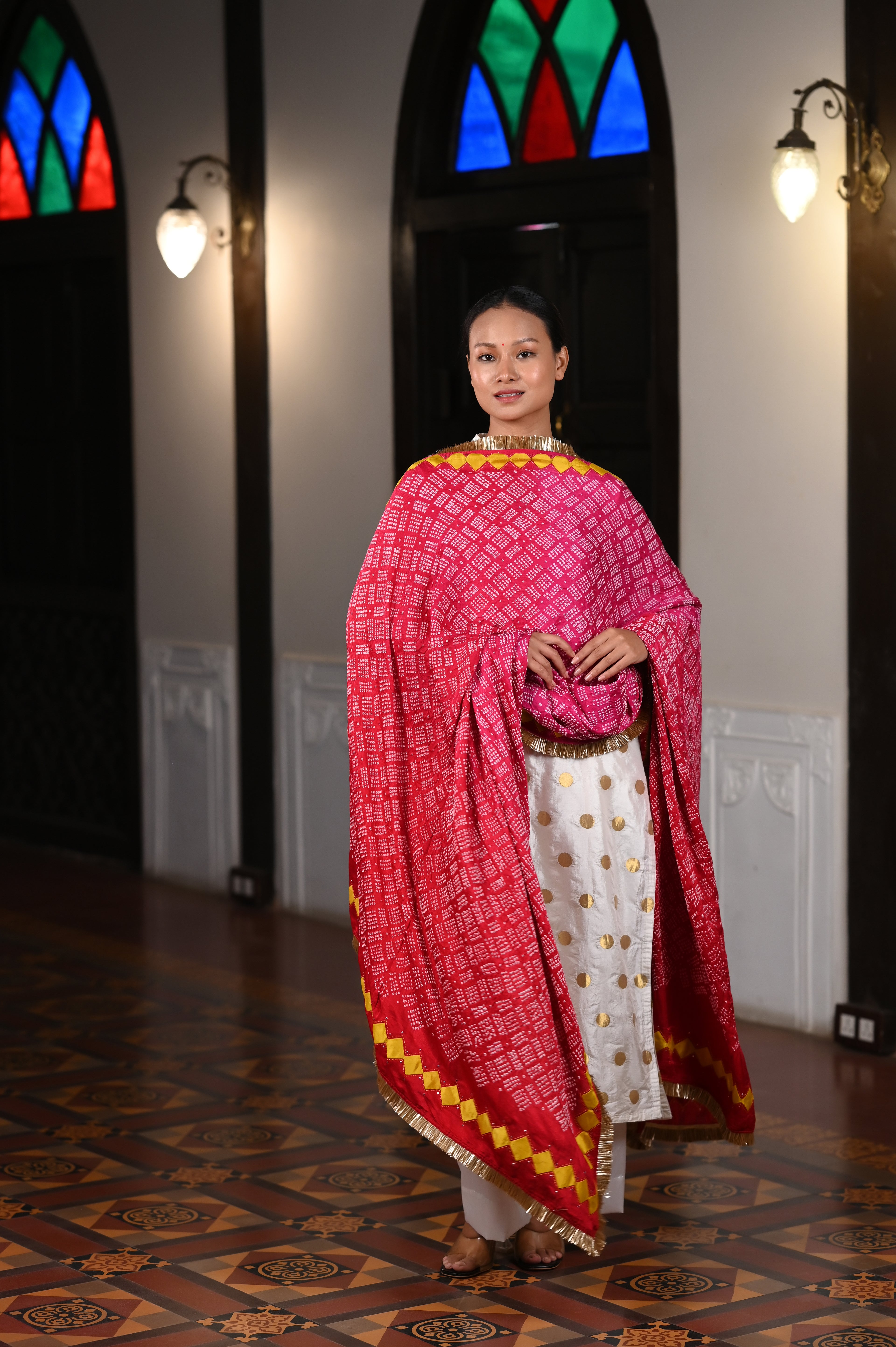 PINK-RED GEOMETRIC BANDHANI SILK DUPATTA WITH APPLIQUE BORDER AND KIRAN