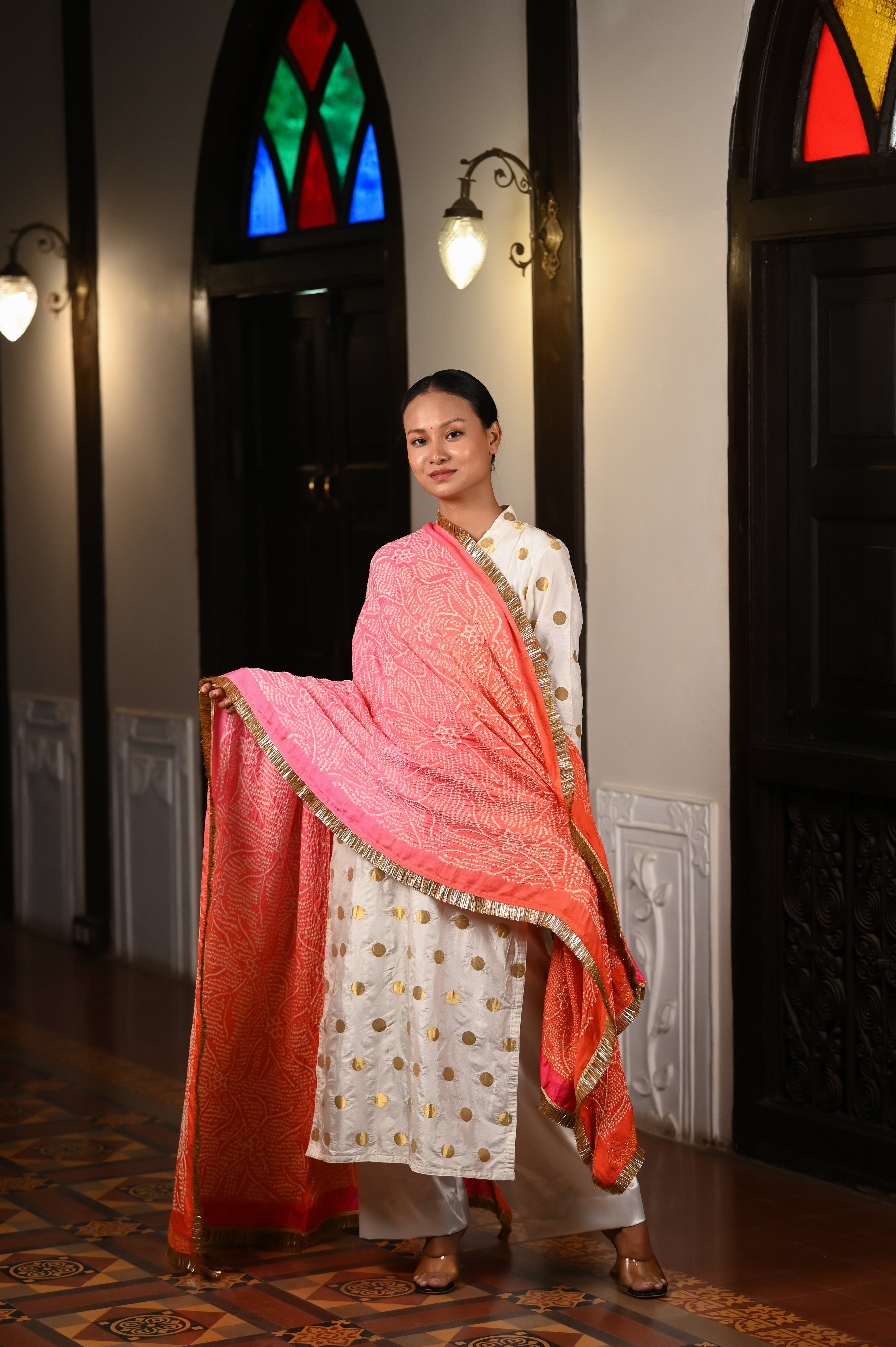 PEACH-PINK POPPY FLOWER BANDHANI SILK DUPATTA WITH KIRAN BORDER