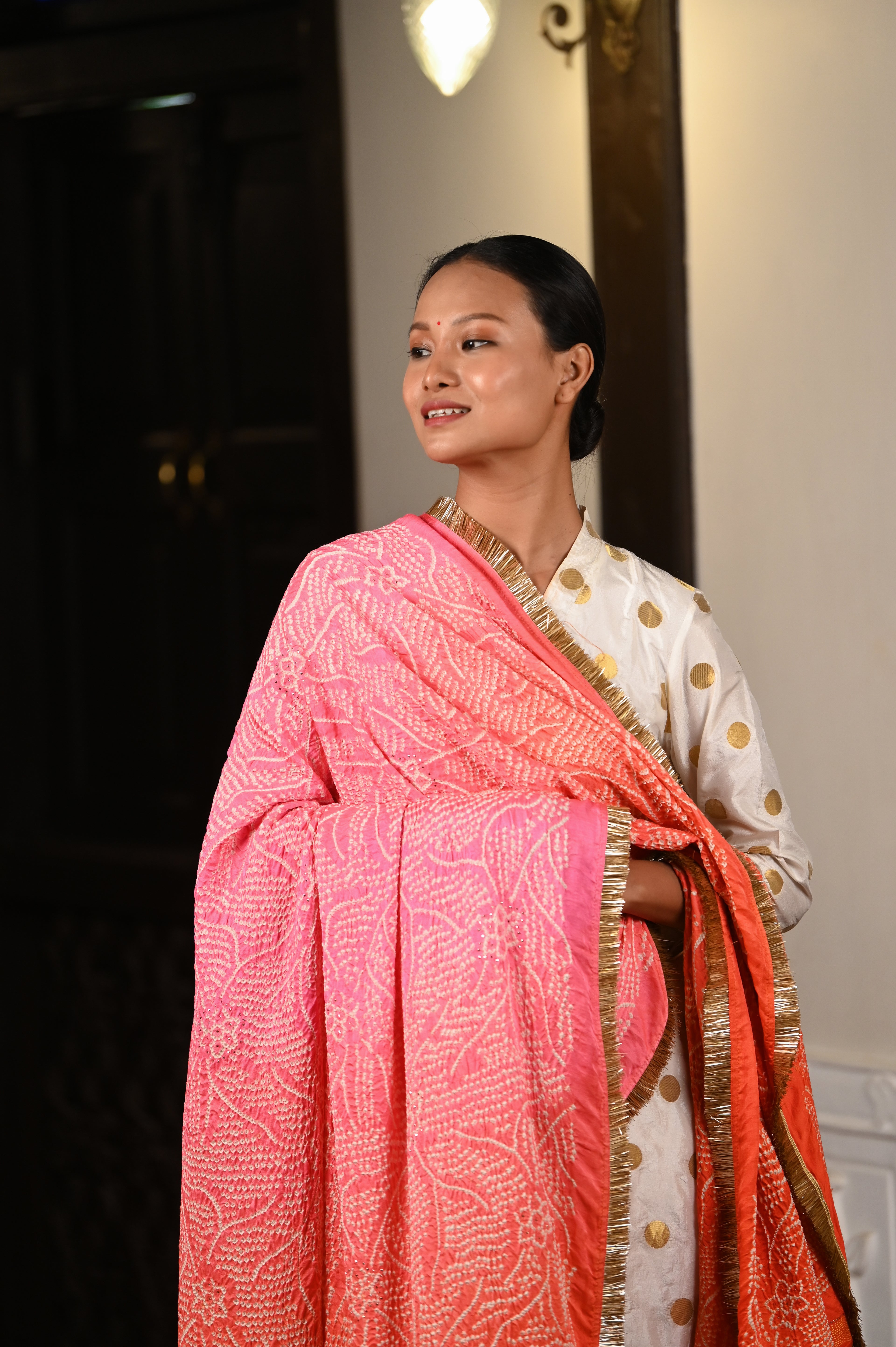 PEACH-PINK POPPY FLOWER BANDHANI SILK DUPATTA WITH KIRAN BORDER